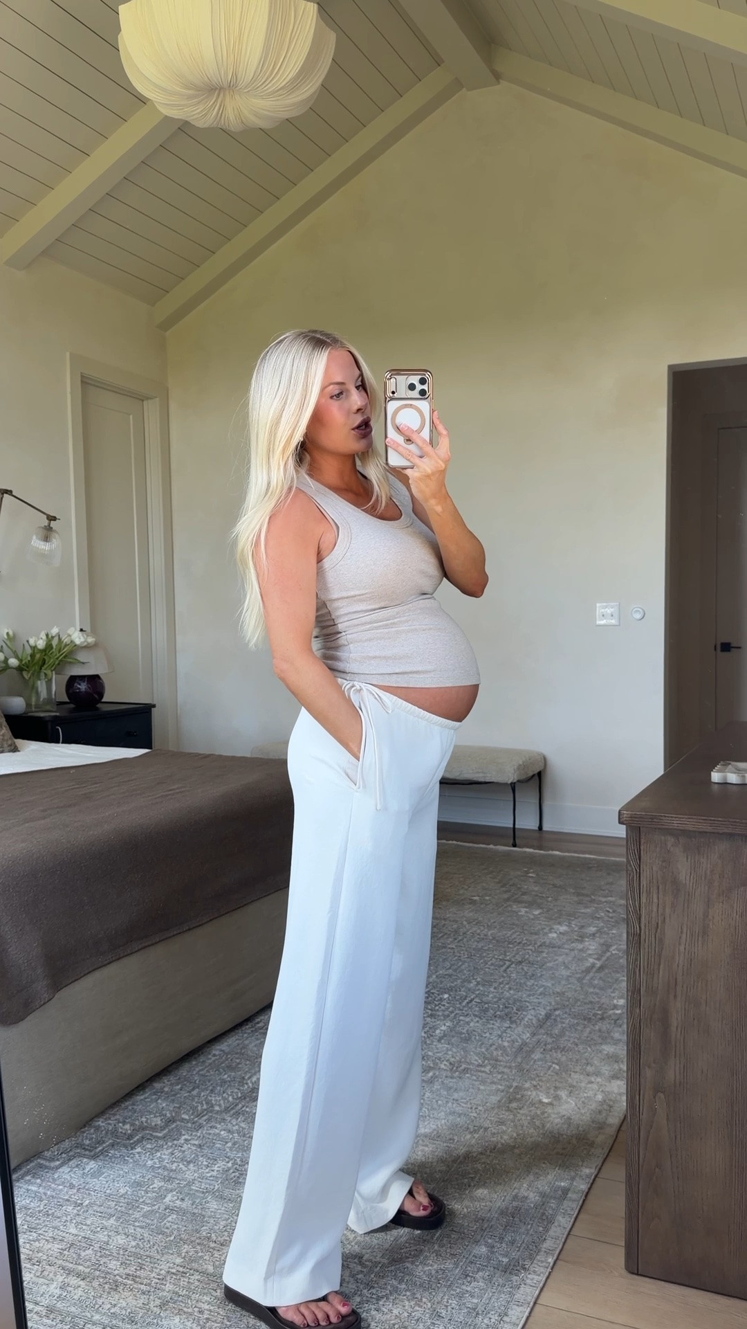 SIZE: medium in tank (heather ecru) and pants (sized up in both for pregnancy)! #kathleenpost

Casual chic, bump friendly, maternity look

#LTKBump #LTKSeasonal

#LTKootd