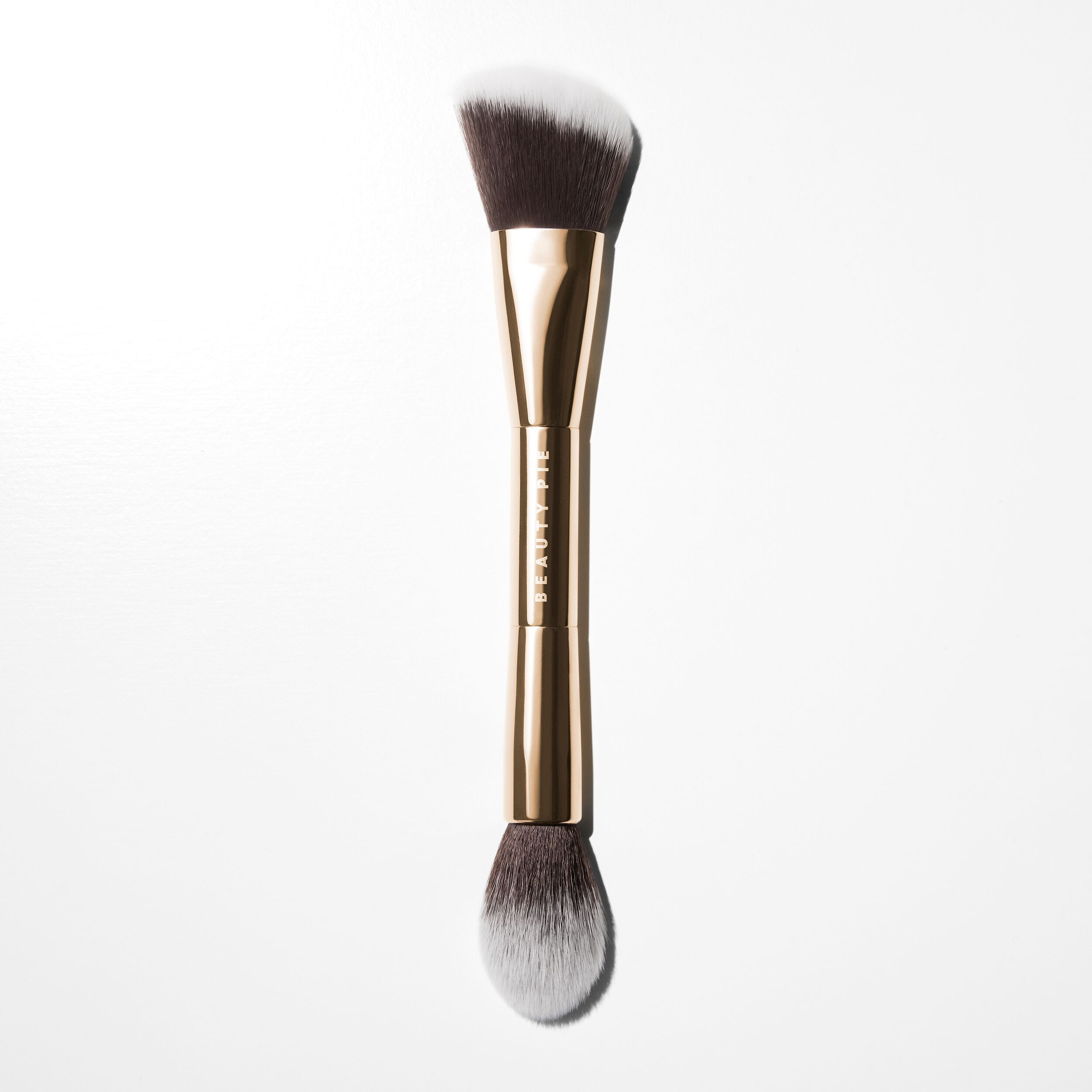 Double-Ended Sculpt & Blush Brush 012 | Makeup | BEAUTY PIE | Beauty Pie (UK)