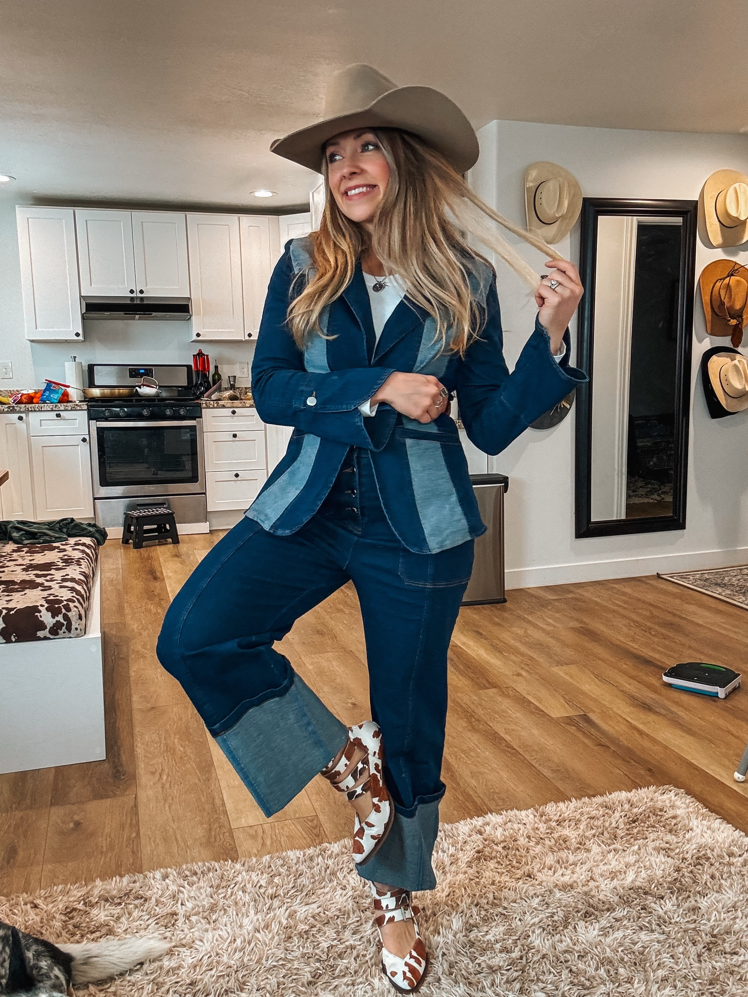 STYLEWE Spring Denim on Denim Fit 💙 I could live in these pants! 



#LTKFindsUnder100 #LTKBeauty #LTKStyleTip