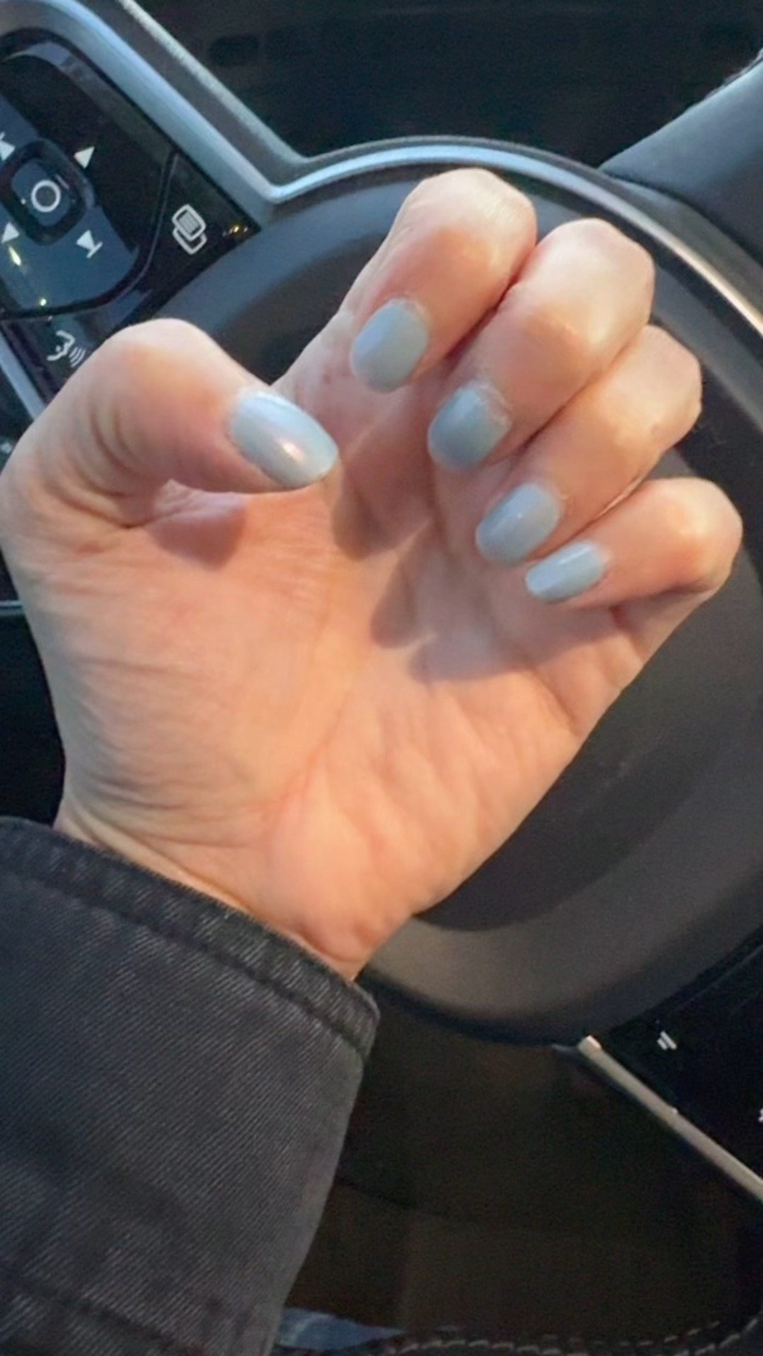 Almost 2 +weeks later and my nails are still looking fabulous! Cinderella inspired nail color. It’s not the name however that is what I’m calling it. Follow and like Write Sarah Honey Shop now! 

#ShopTheLook
#ShopMyStyle
#TrendingNow
#Beauty
#Nails

#LTKdayinmylife #LTKstorytime #LTKBeauty