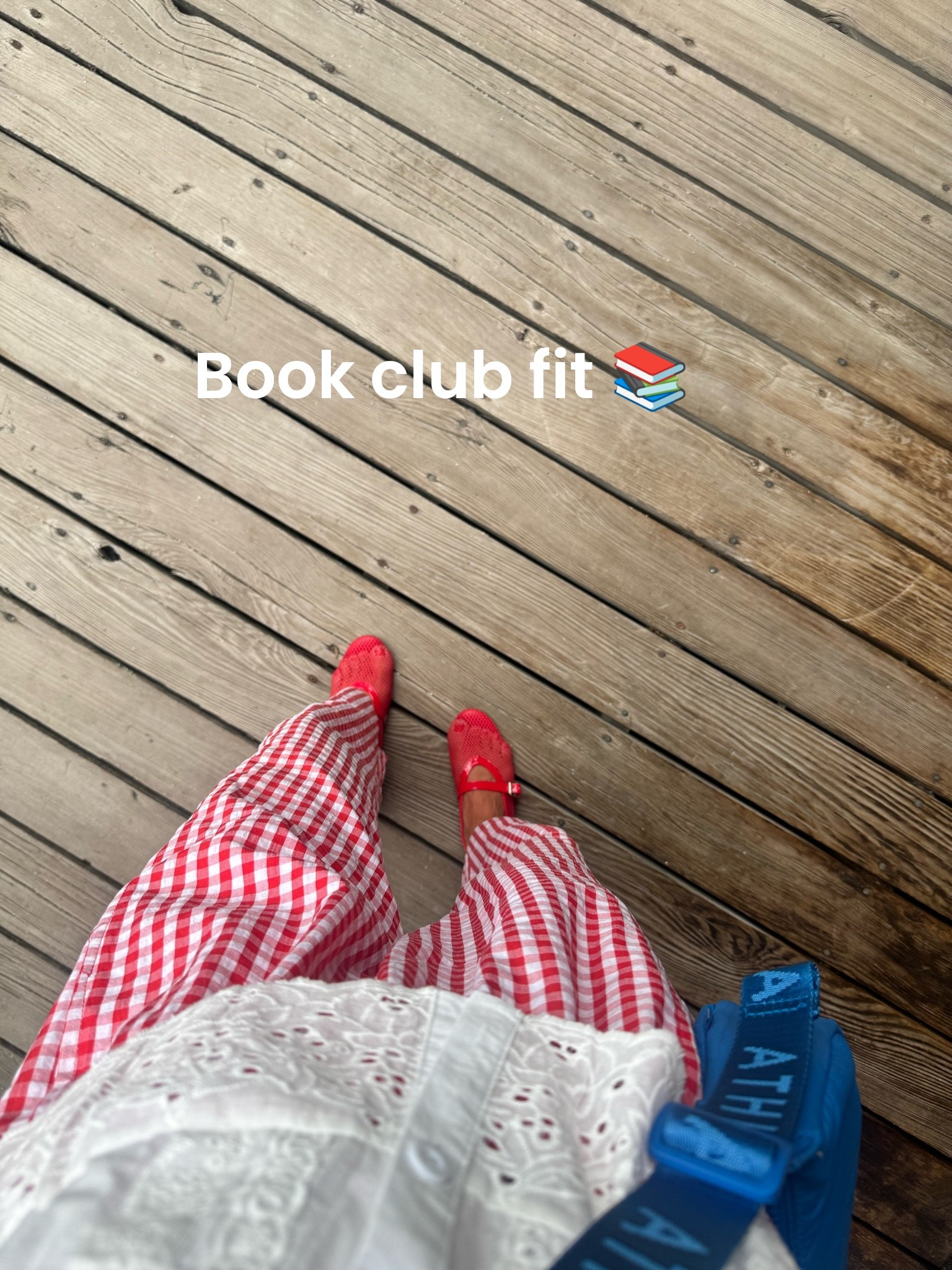 This book club outfit was one of my favorites lately, and so many of you asked for the links! 

The top and purse are the exact pieces I wore. My pants and shoes are older, but I found the best lookalikes so you can recreate the same outfit. Everything is linked here for easy shopping!

#LTKootd #LTKmomlife #LTKSaleAlert