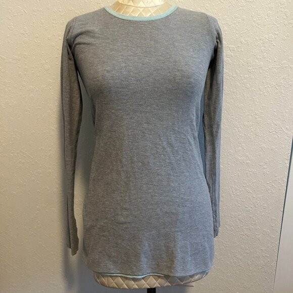 Lululemon Reversible Womens T-Shirt Top Crewneck Long Sleeve Gray Blue, Size 6 | Poshmark