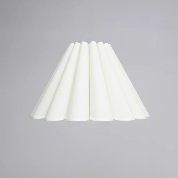 Duzy Diy Handmade White Burlap Fabric and Acrylic Skirt Shape - Etsy | Etsy (US)