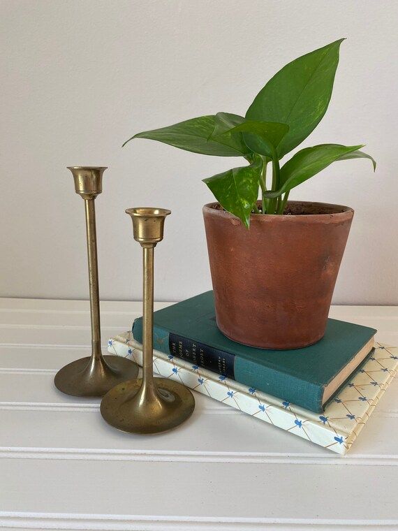 Vintage Brass Graduated Candlesticks | Set of 2 Tulip Candleholders | Set of Two Brass Candlestic... | Etsy (US)