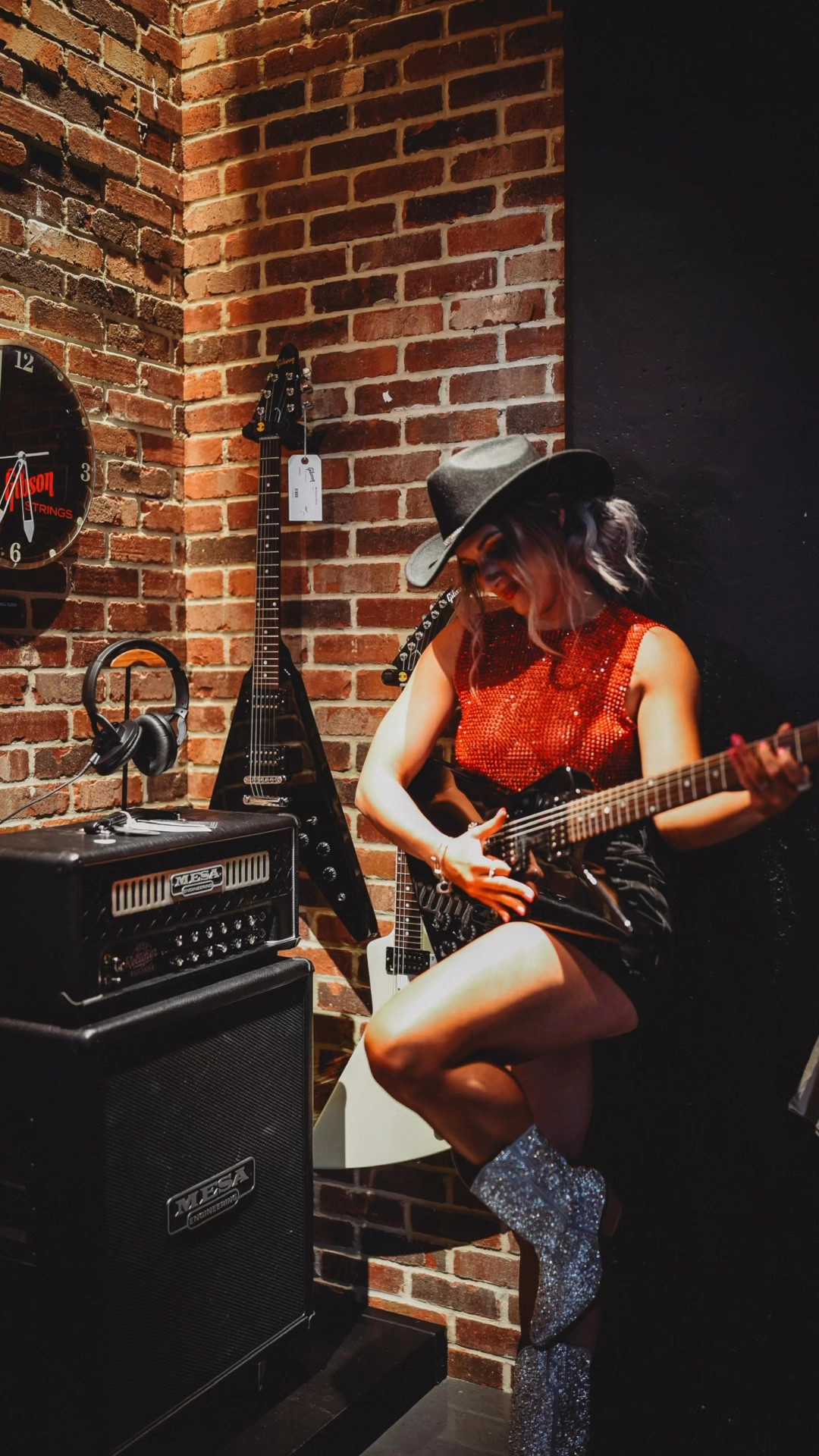 Sparkly cowgirl outfit perfect for Nashville or Texas

#LTKStyleTip