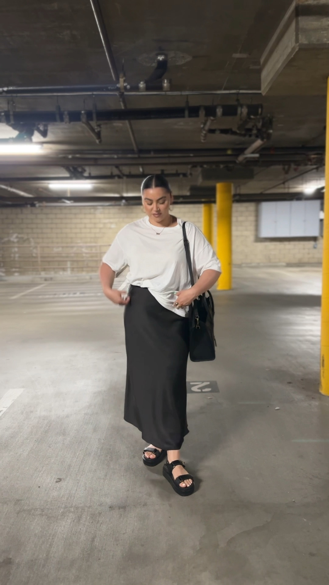 Maxi skirts and platform sandals are staples in a capsule wardrobe 💕

#LTKStyleTip #LTKShoeCrush #LTKMidsize