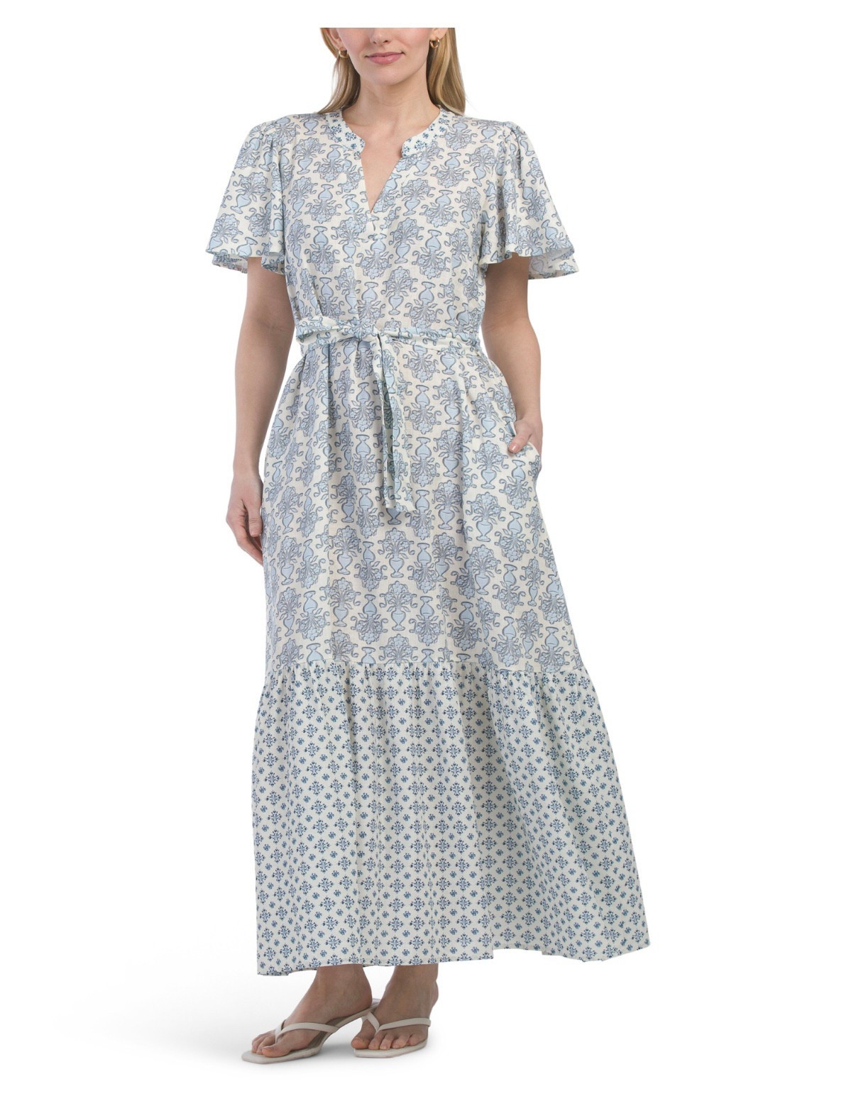 Blue floral maxi dress for spring and summer 

#LTKStyleTip #LTKFindsUnder50 #LTKSpringSale