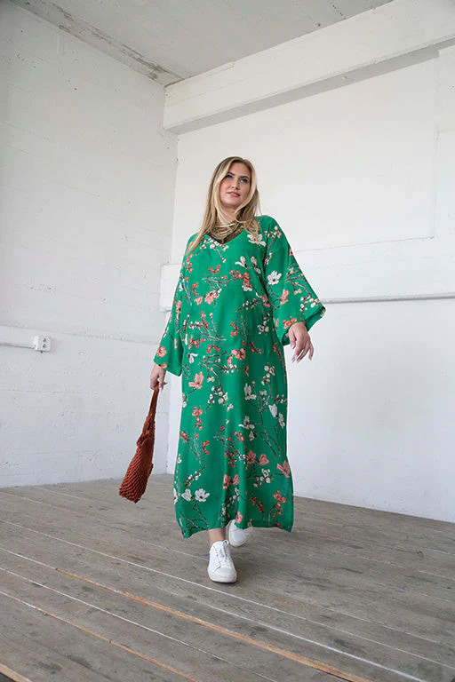 Cherry Blossom Jallaba Kaftan | BAACAL Limited, LLC