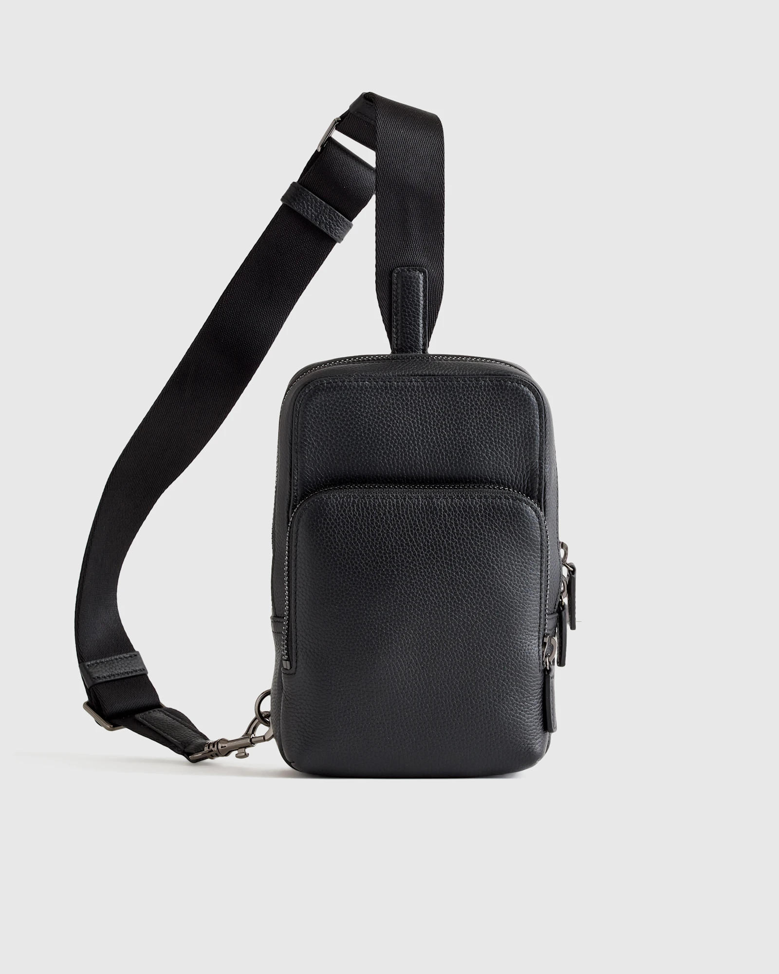 Excursion Italian Leather Sling Pack in Black | Quince