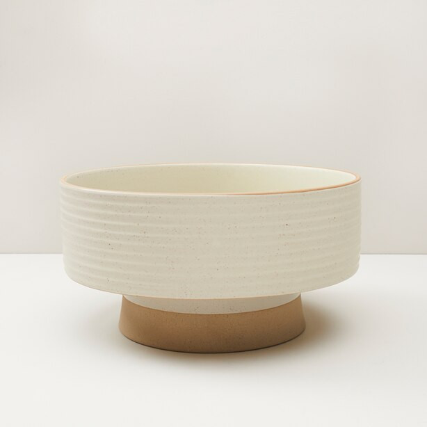 OUI RIDGED CERAMIC PEDESTAL BOWL IVORY | Indigo (CA)