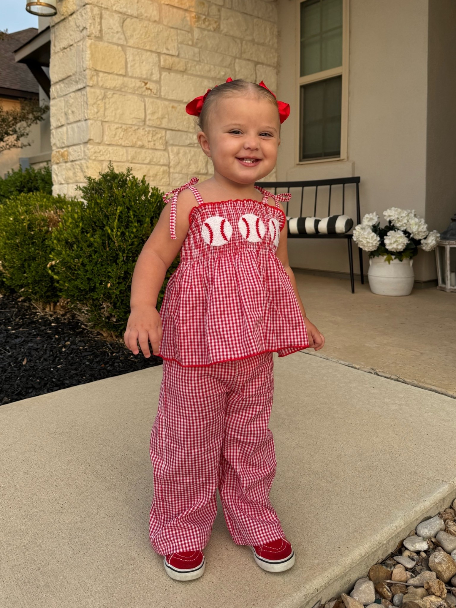 Linking Cru’s gameday outfit! 

Toddler baseball outfit, baby gameday, toddler gameday, baseball game outfit, bargain kids clothes, girl clothes on sale

#LTKmomlife #LTKKids #LTKSaleAlert