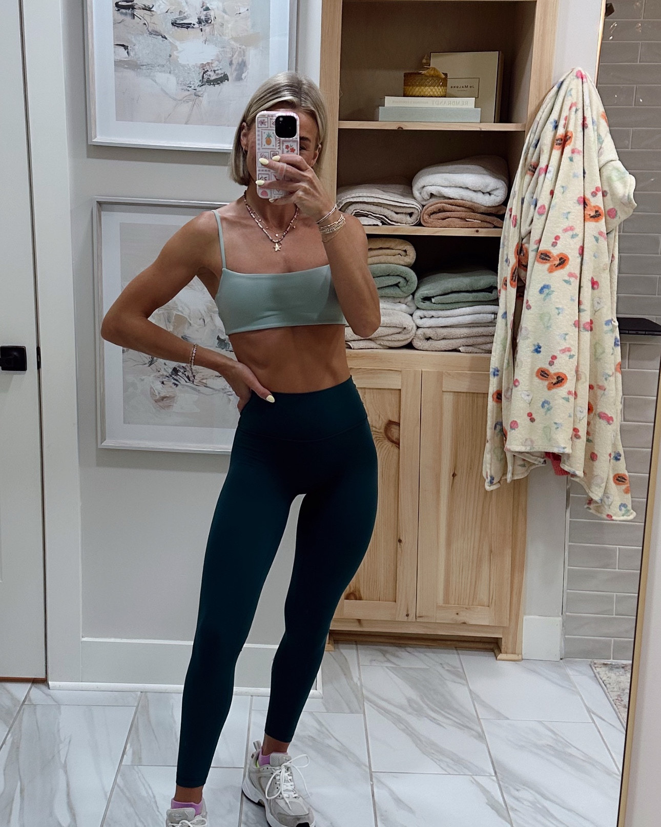 7/8 Vlog links! 

#LTKActive #LTKStyleTip #LTKHome
