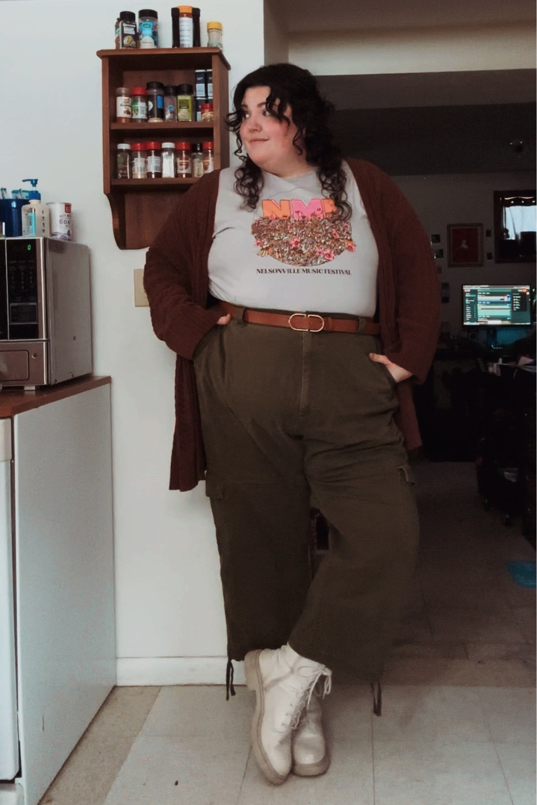 A little plus size casual fit for ya! I can’t stop wearing these cargo pants!!!

#LTKstyletip #LTKmidsize #LTKplussize