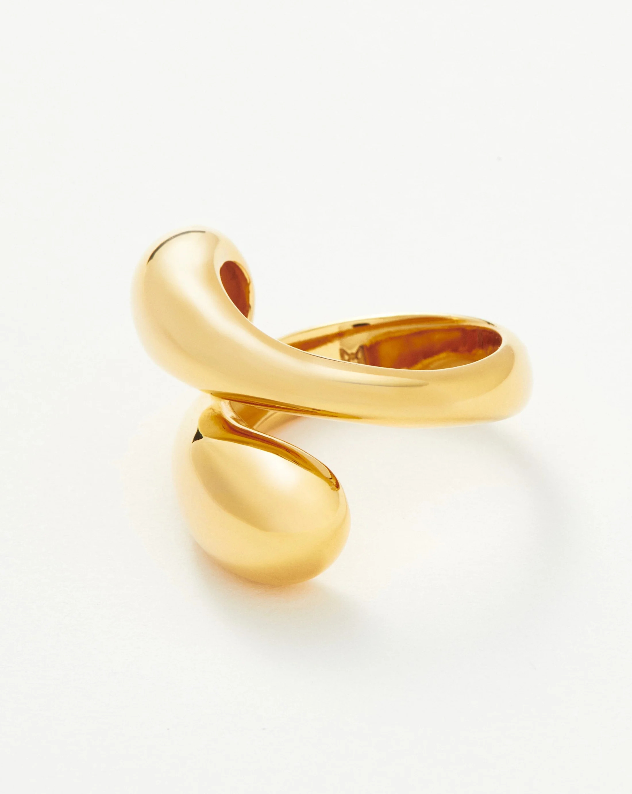 Savi Sculptural Crossover Ring | 18k Gold Vermeil | Missoma US