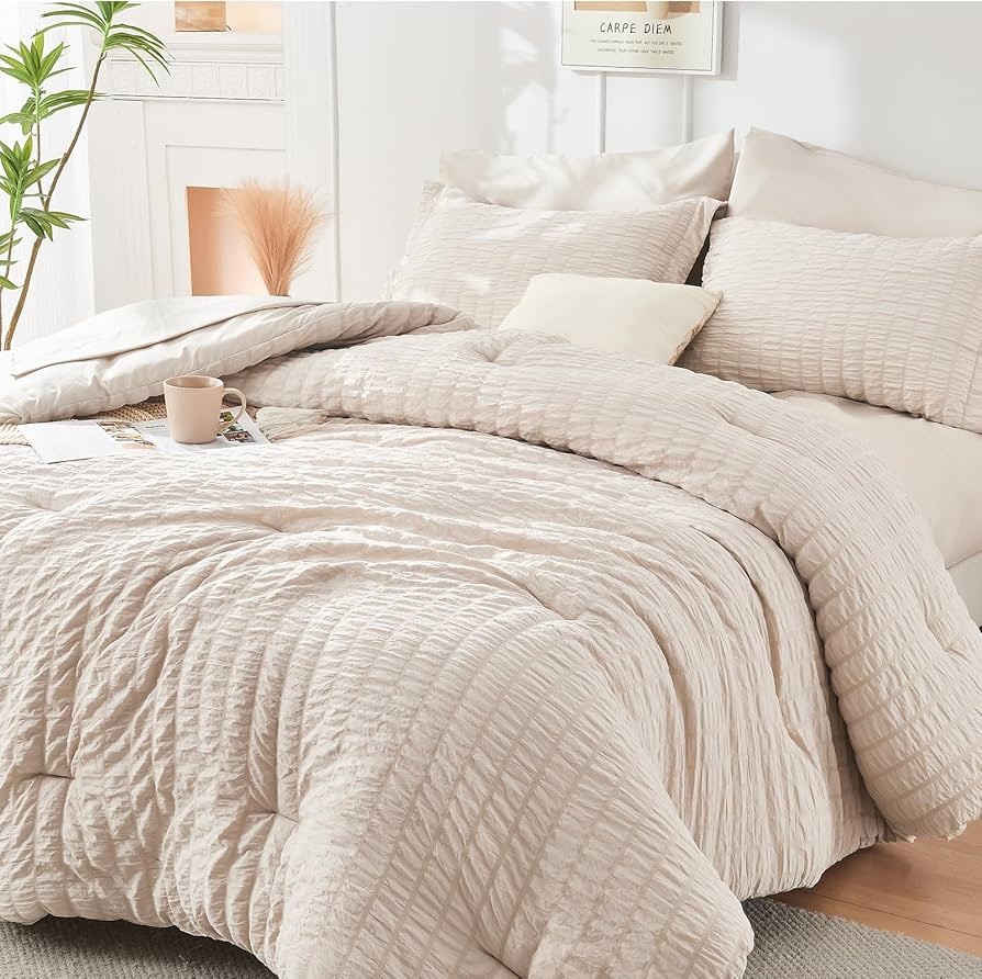 HYMOKEGE Beige Queen Comforter Set Seersucker 7 Pieces, All Season Luxury Bed in a Bag for Bedroo... | Amazon (US)