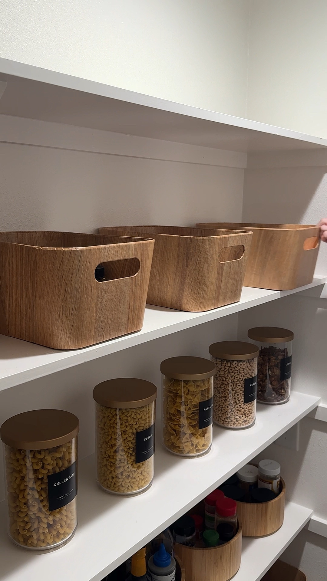 Pantry upgrade part 4! 💛🥹🫶🏻

#LTKVideo #LTKHome #LTKU