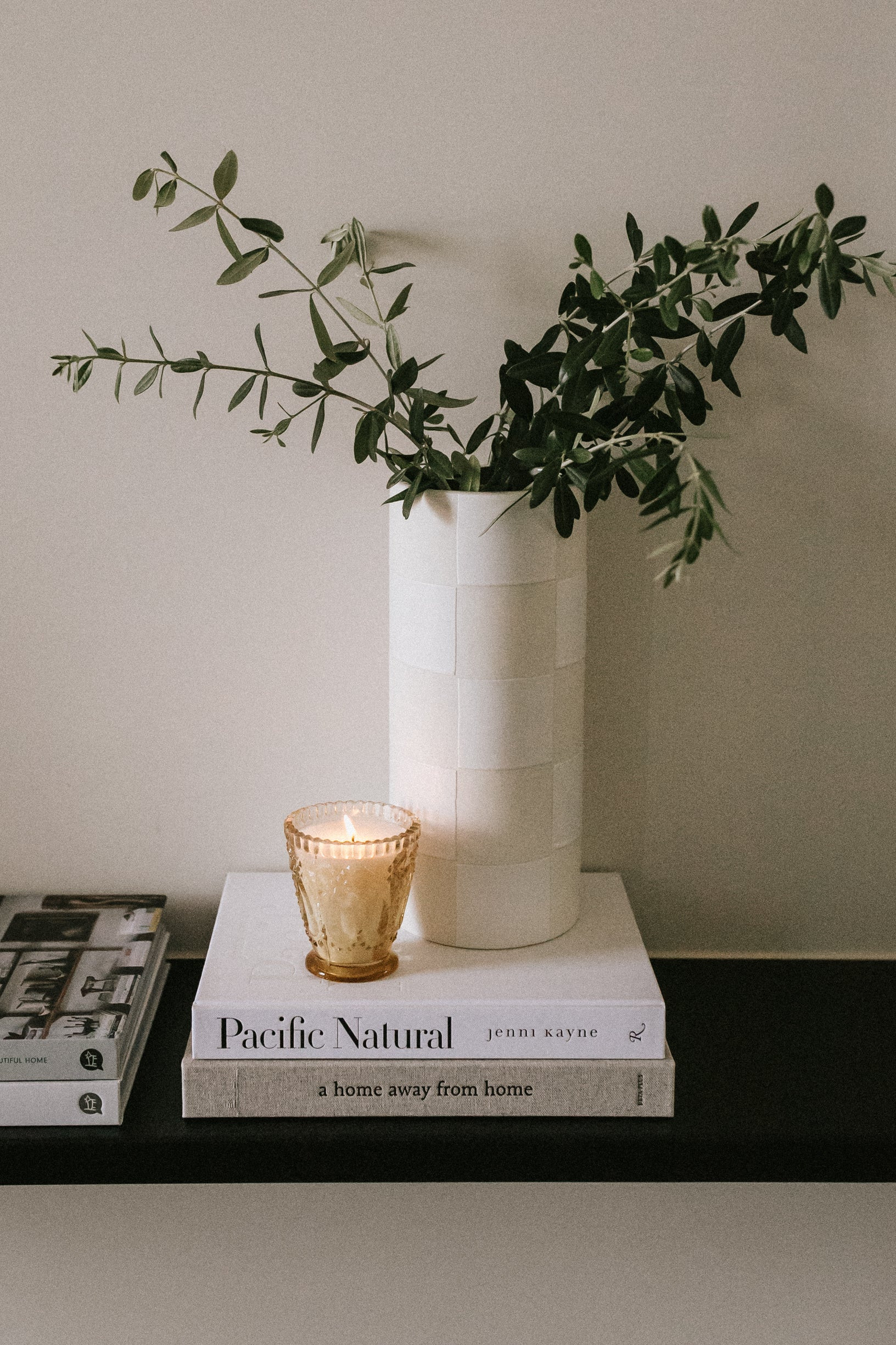 Tomi Checkered Vase | THELIFESTYLEDCO