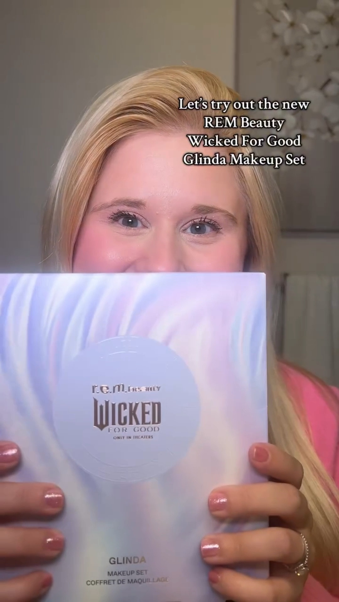 Let’s try out the REM Beauty Wicked For Good Glinda Makeup Set!!🩷✨

Toss Toss!!💁🏼‍♀️

#rembeauty #wicked #wickedforgood #wickedmovie #arianagrande ##vocalcoach #voicecoach #makeup #targetfinds 

#LTKgrwm