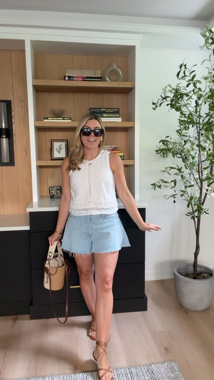 Outfit of the day as a mom of 3 over 30.

#LTKootd #LTKOver40 #LTKSeasonal