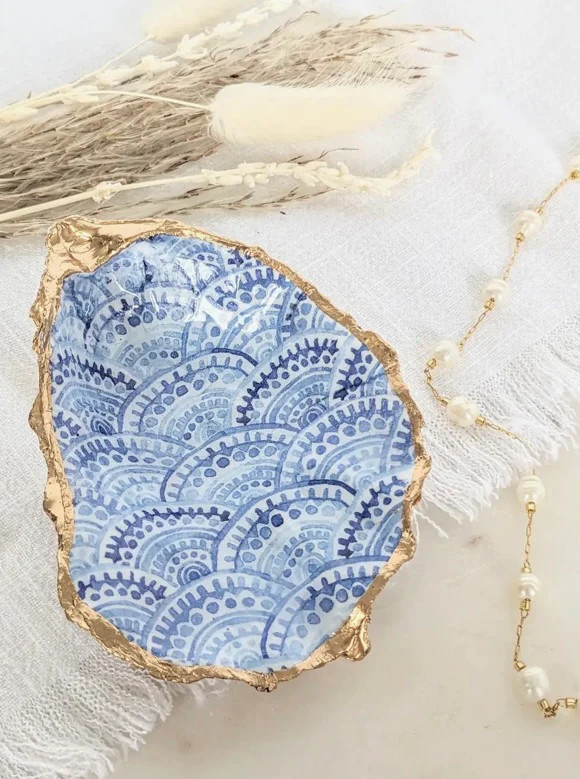 Chinoiserie Oyster Shell Ring Dish | navyBLEU LLC