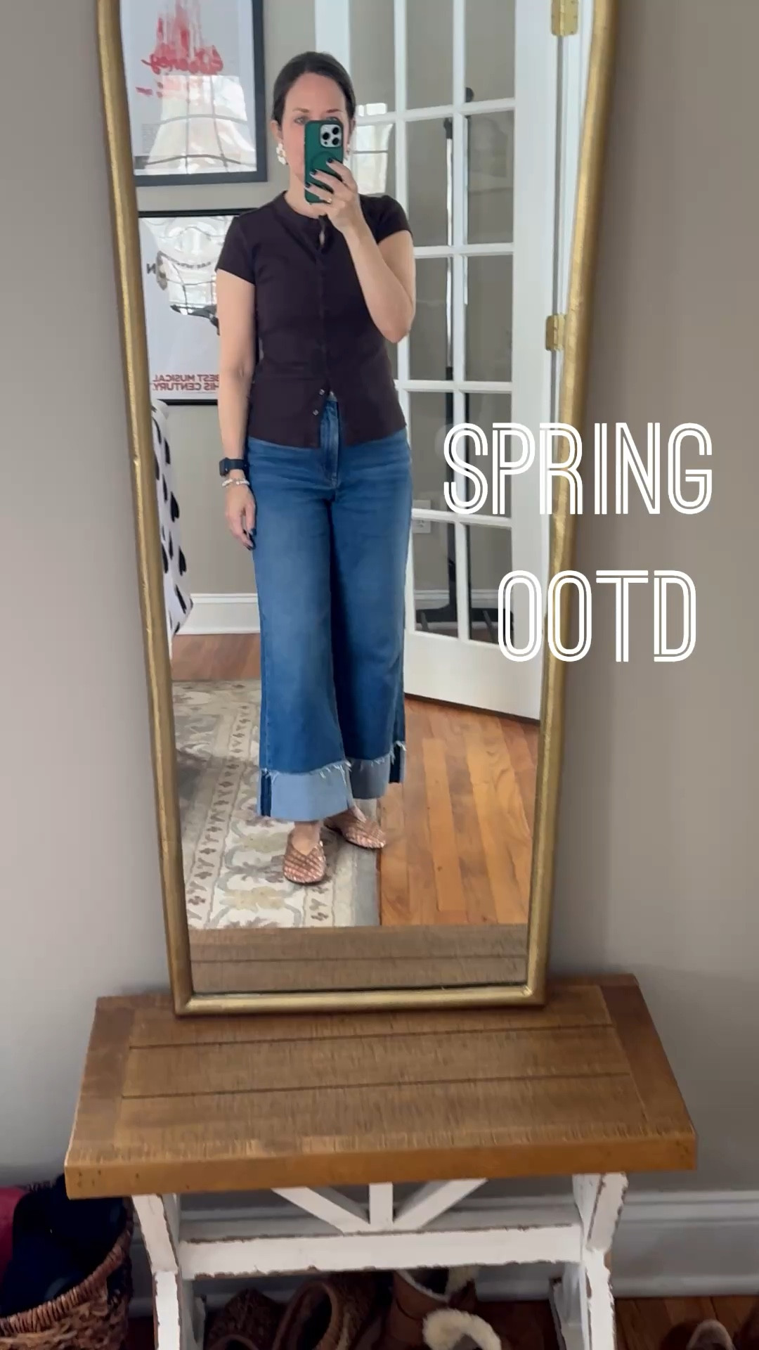 Yay spring! Warmer day today, spring outfit. Reformation too, rag & Bone cuffed denim and Dolce Vita jellie flats. Great spring capsule wardrobe pieces.

#LTKSpringSale #LTKdayinmylife #LTKSeasonal