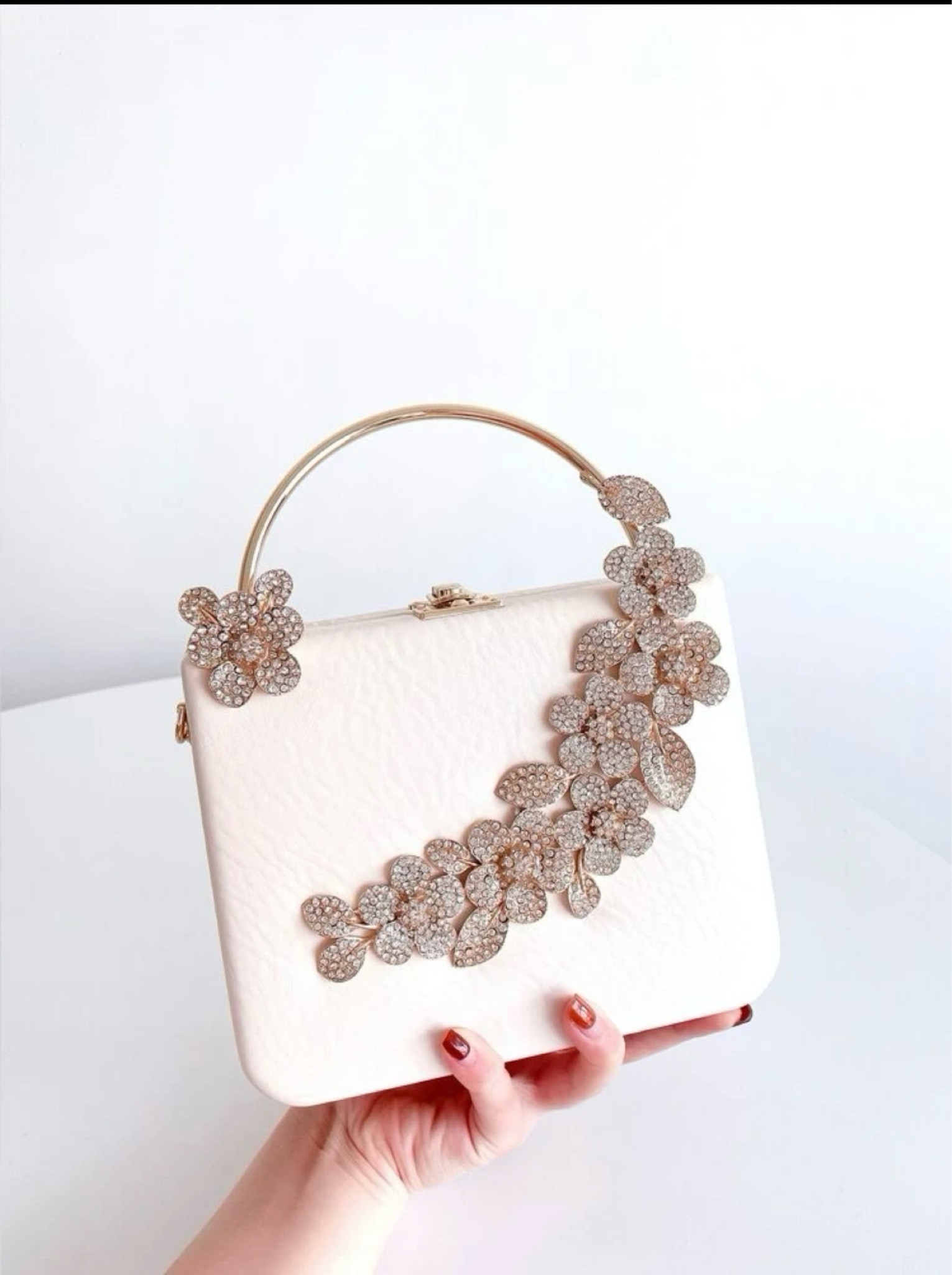 Mini Rhinestone Decor Box Bag

Used for my bridal shower. It felt luxurious 

#LTKstyletip #LTKfindsunder100 #LTKGiftGuide