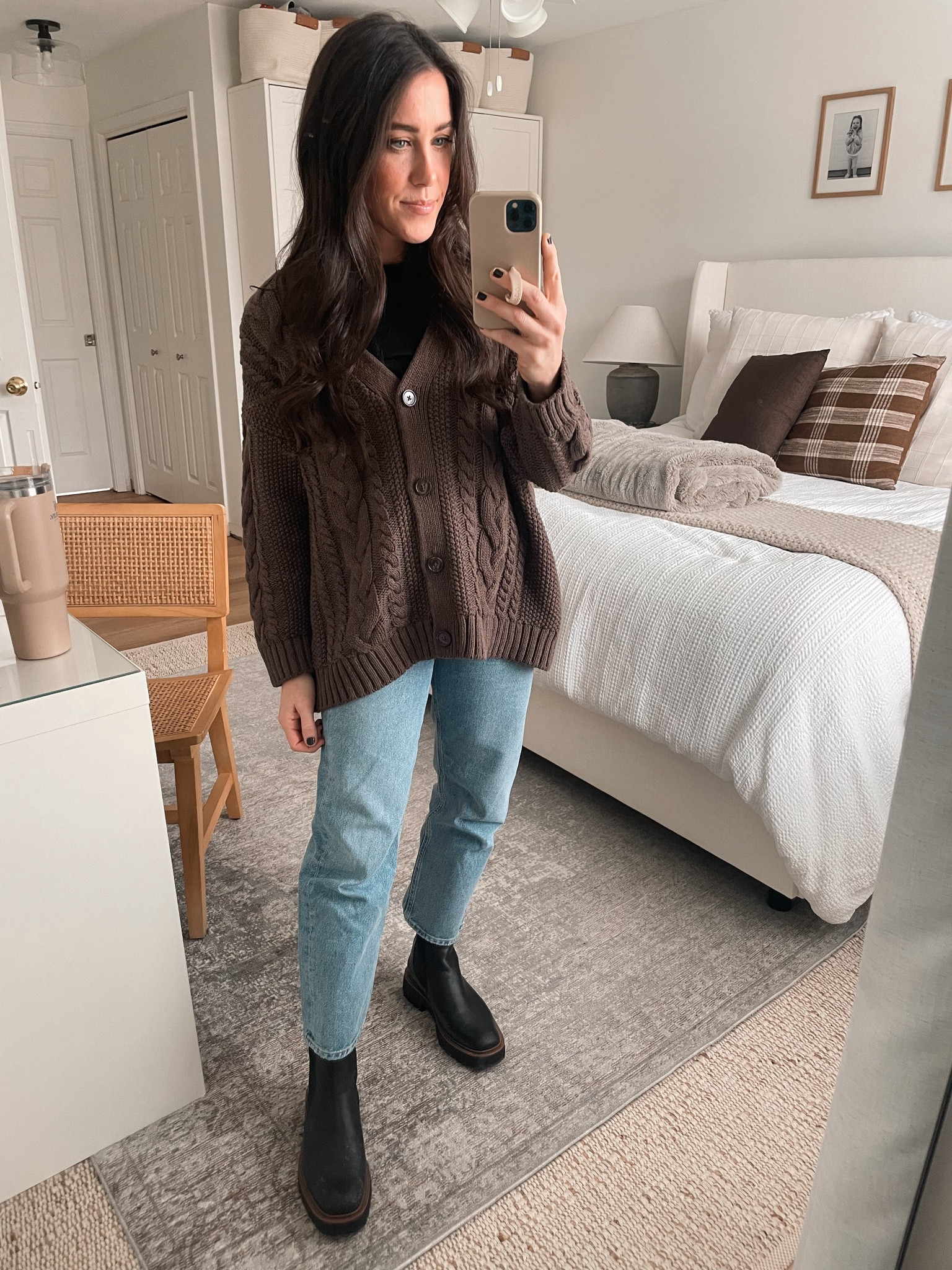 2.2.24
Quince cable knit cardigan XS
Jeans 24
Boots 9


#LTKSeasonal #LTKfindsunder100 #LTKstyletip