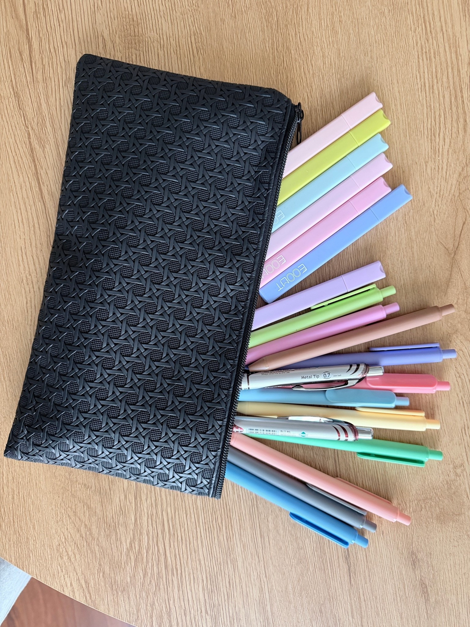 Desk refresh ✨ This woven pouch holds all my fave pens and makes my workspace feel pulled together. And it’s affordable.

#journaling #planneraccessories

#LTKOver40 #LTKHome