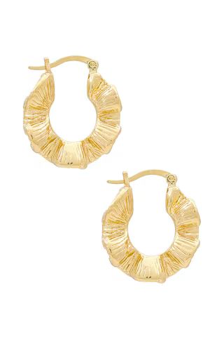 x REVOLVE Wave Hoops
                    
                    Amber Sceats | Revolve Clothing (Global)
