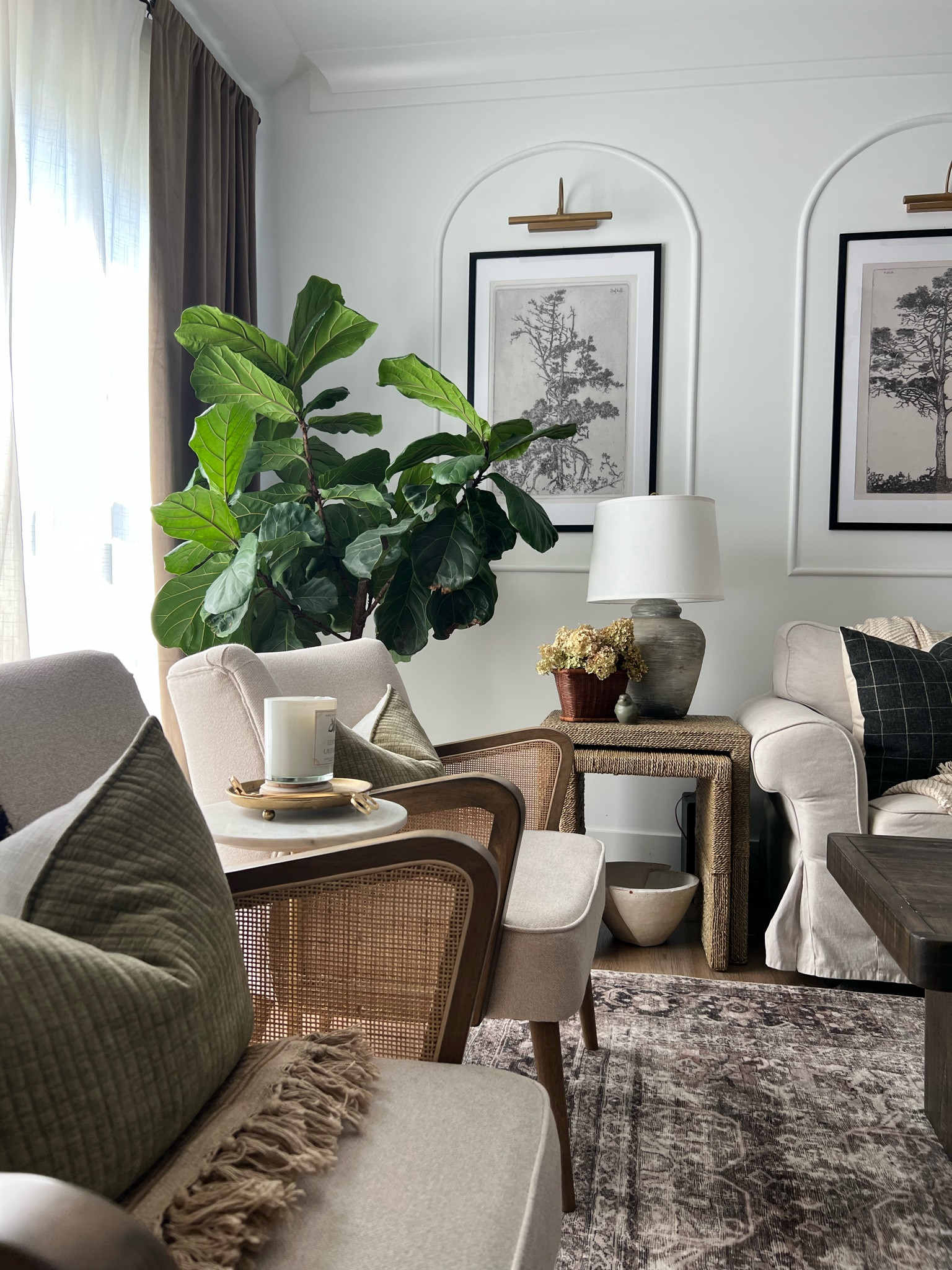 Living room rug is on major sale! Grab it before the sale is up! 

#LTKhome #LTKSeasonal #LTKSpringSale