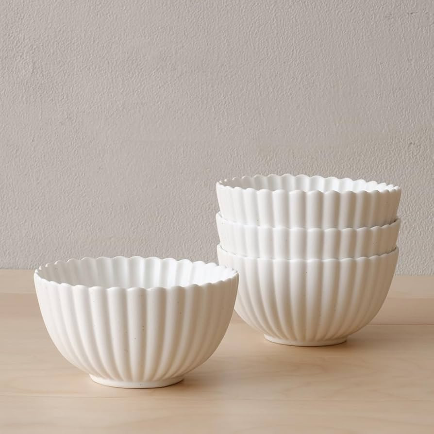 Flower-Shaped Daisy Bowl Set, 5.5-Inch, 17oz Matte Crème - Pack of 4 (Nacre White) | Amazon (US)