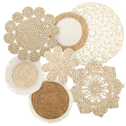 HJJWNDDNG 7 Pack Boho Wall Basket Decor Set, Hanging Woven Seagrass Rattan Wicker Boho Wall Decor, Round Farmhouse Wall Hanging Baskets Rustic Flat Wall Art for Living Room Bedroom Kitchen (Style 4) | Amazon (US)