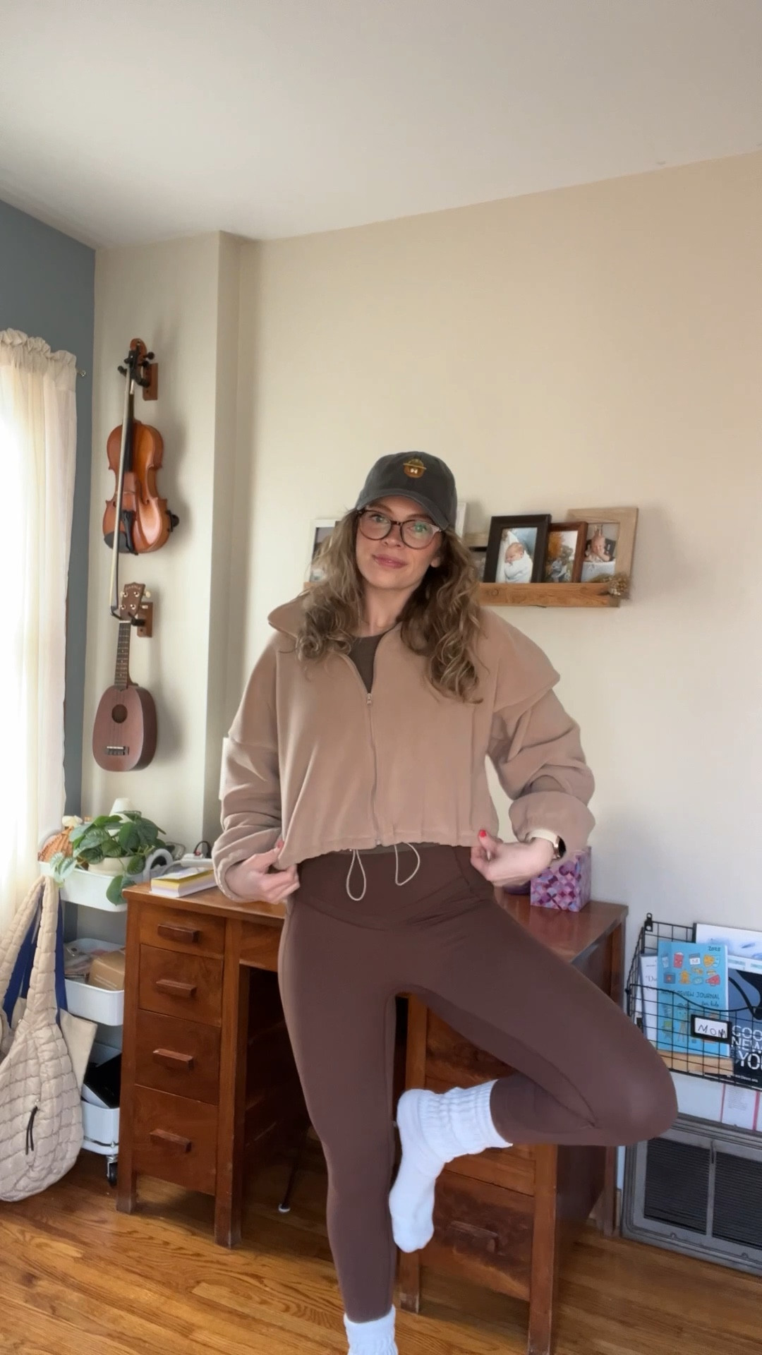 What pants did you like better? 

I ended up going with the flowy pants because they were THE vibe! 