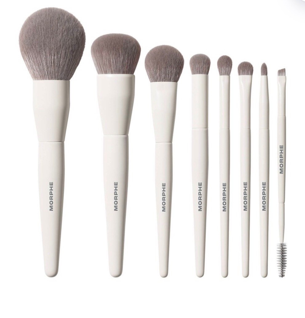 Grab this makeup brush set👏🏽 only $42 for a full brush set. 💋

#LTKBeauty #LTKmomlife #LTKgrwm