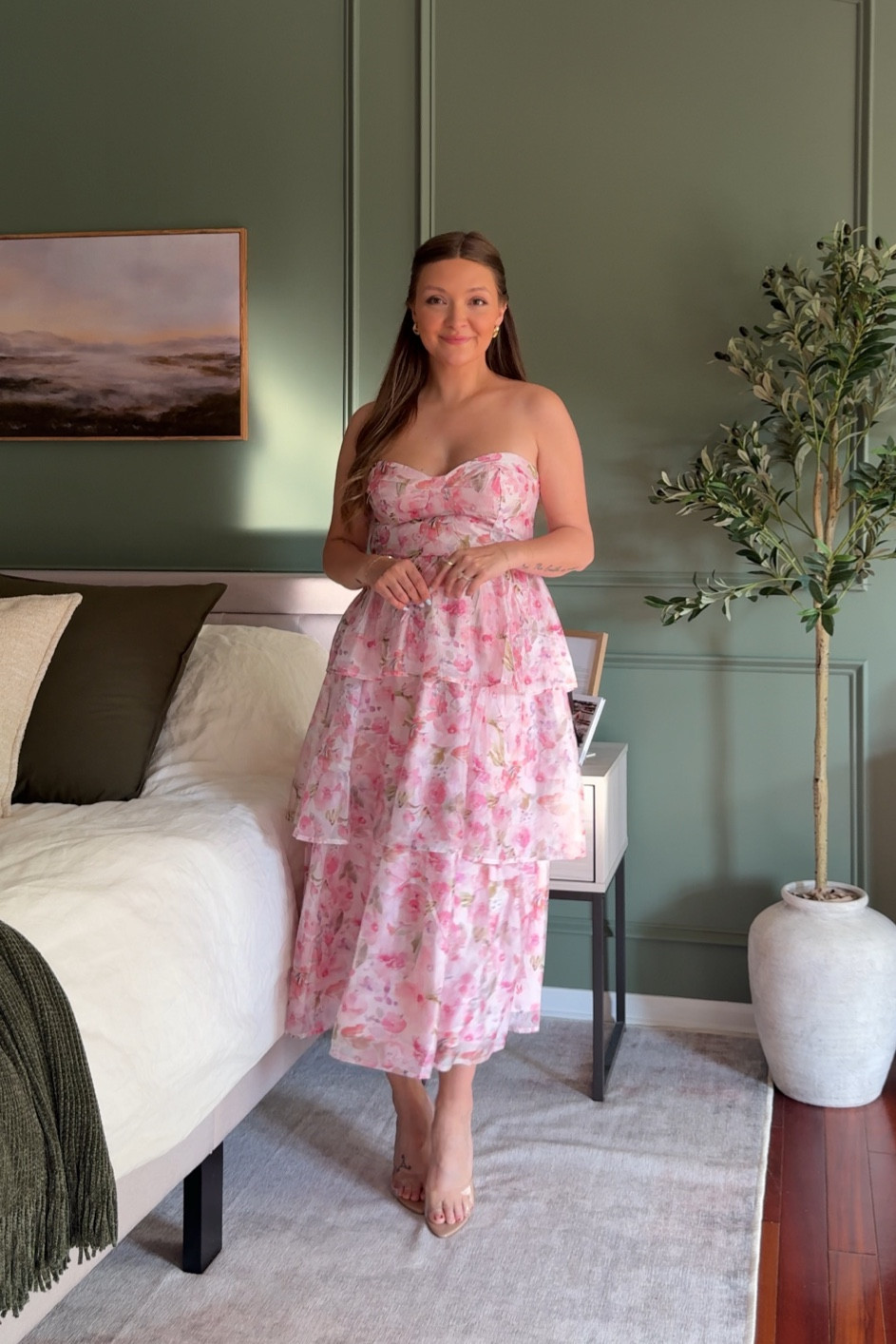 We love a floral pink dress for wedding guest season! Wearing size medium that fits my 20 week bump! S



#LTKFindsUnder100 #LTKWedding #LTKBump