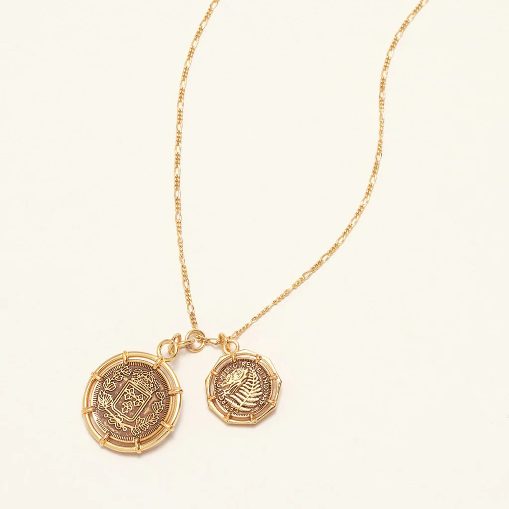 Capri Medallion Necklace Gold | Mignonne Gavigan