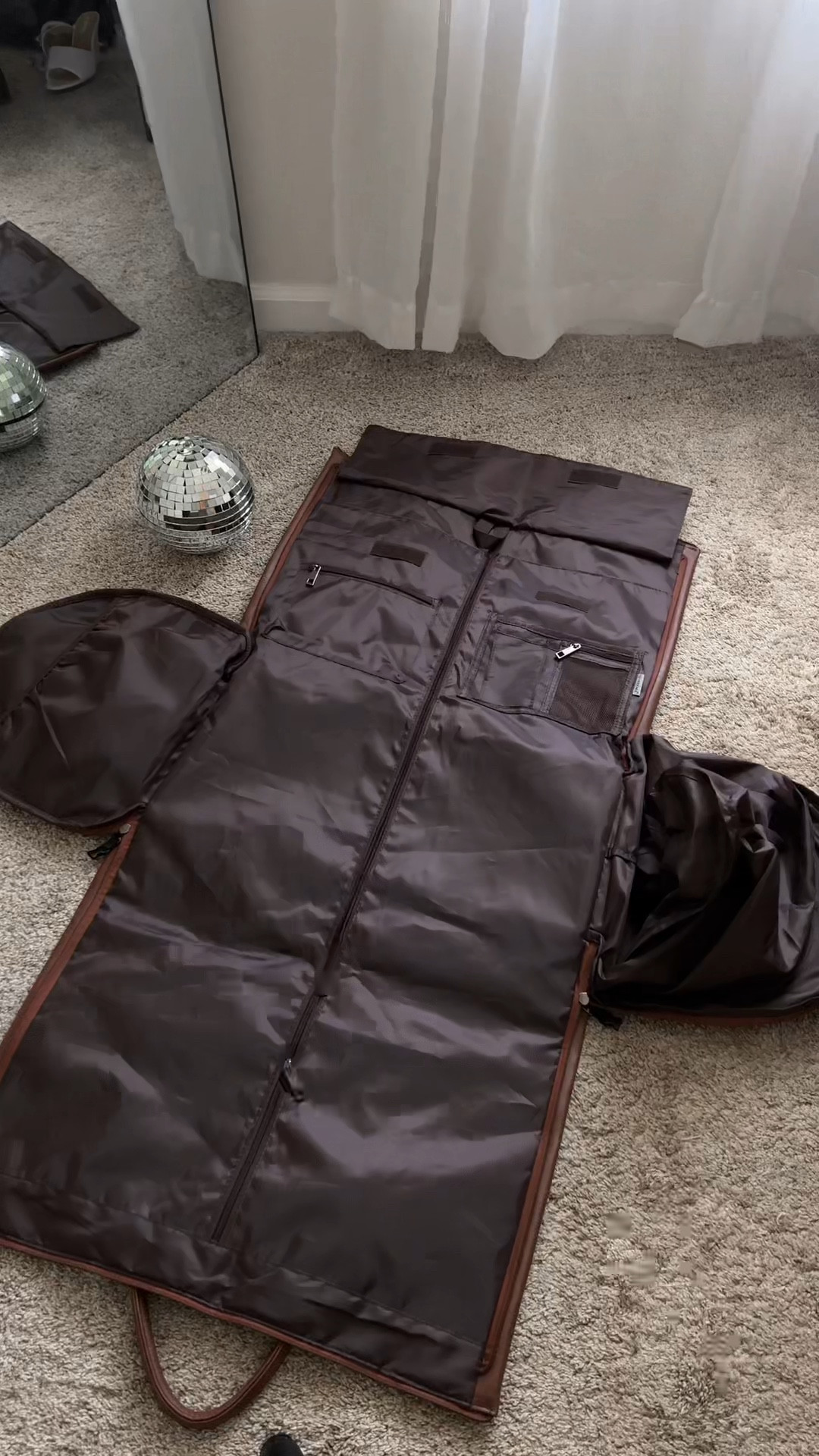 rolling garment bag