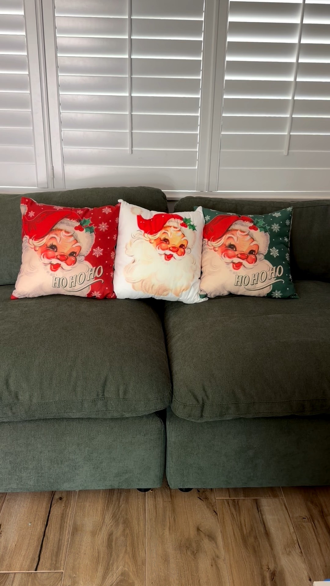 Don't temp me with a cute Christmas pillow 

#LTKSeasonal #LTKOver40 #LTKHoliday