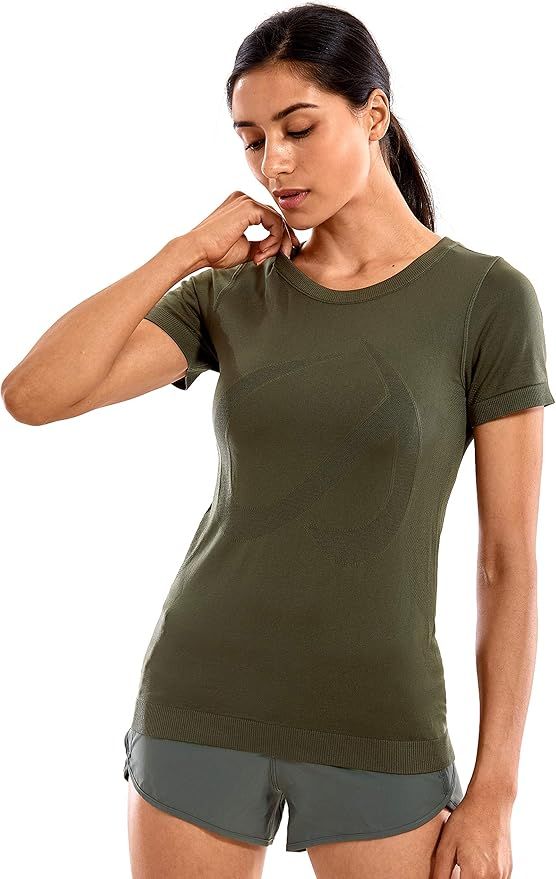 CRZ YOGA Women's Seamless Workout Short Sleeve Tees Plain T Shirts Athletic Shirts | Amazon (US)