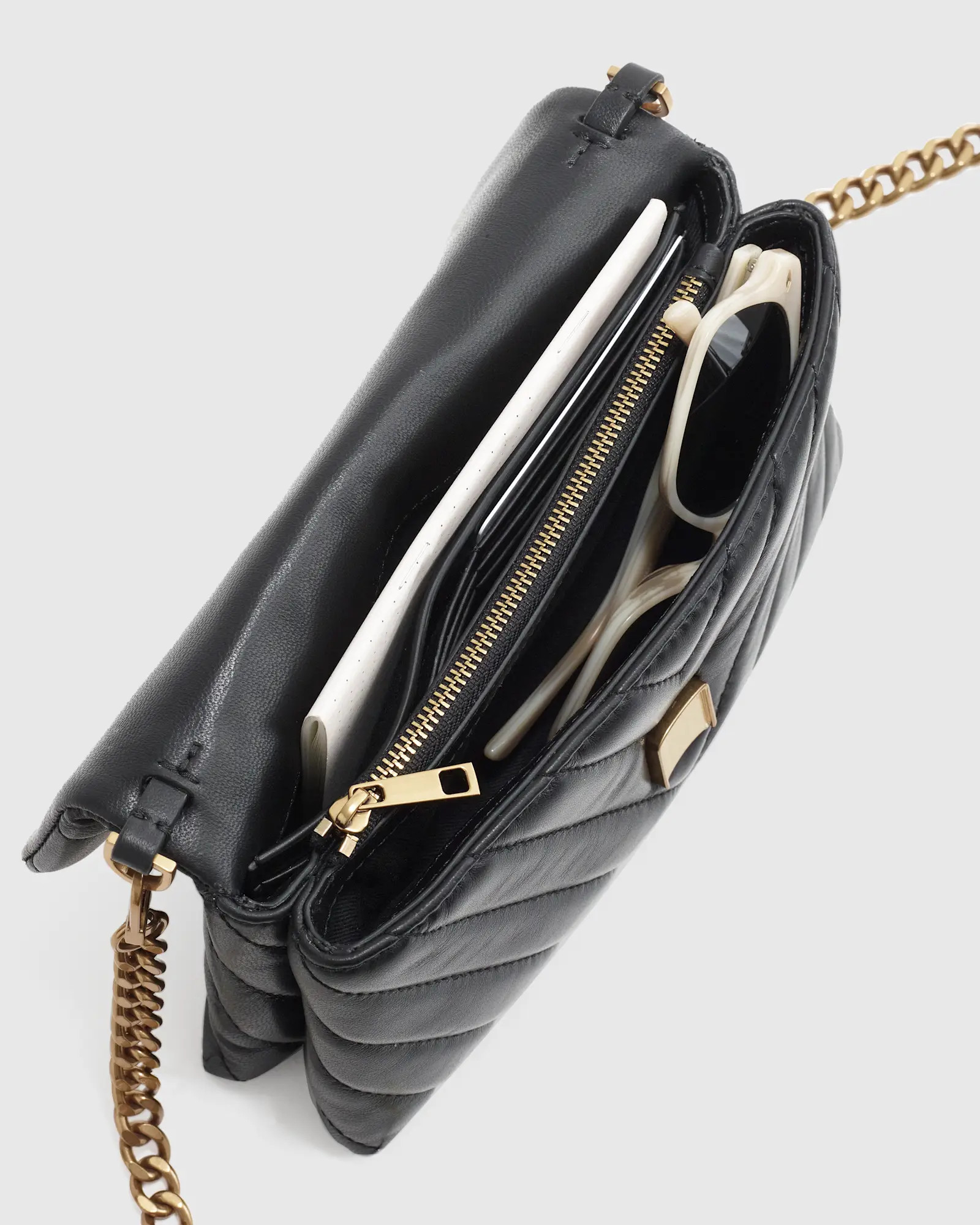 Italian Leather Quilted Wallet Crossbody | Quince