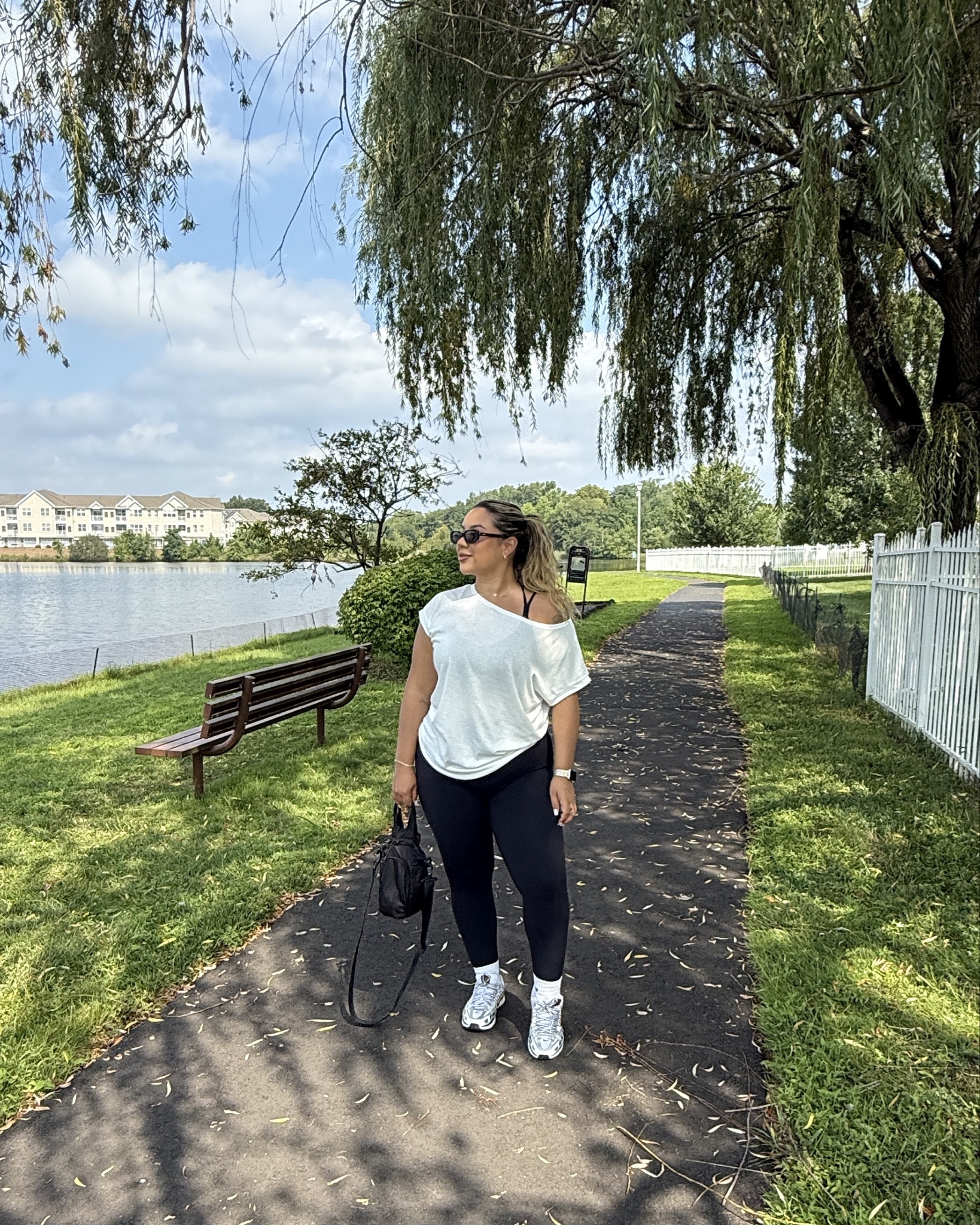 Hot Girl Walk Fit🖤

Top size L 
Leggings M 


#LTKStyleTip #LTKSeasonal #LTKMidsize