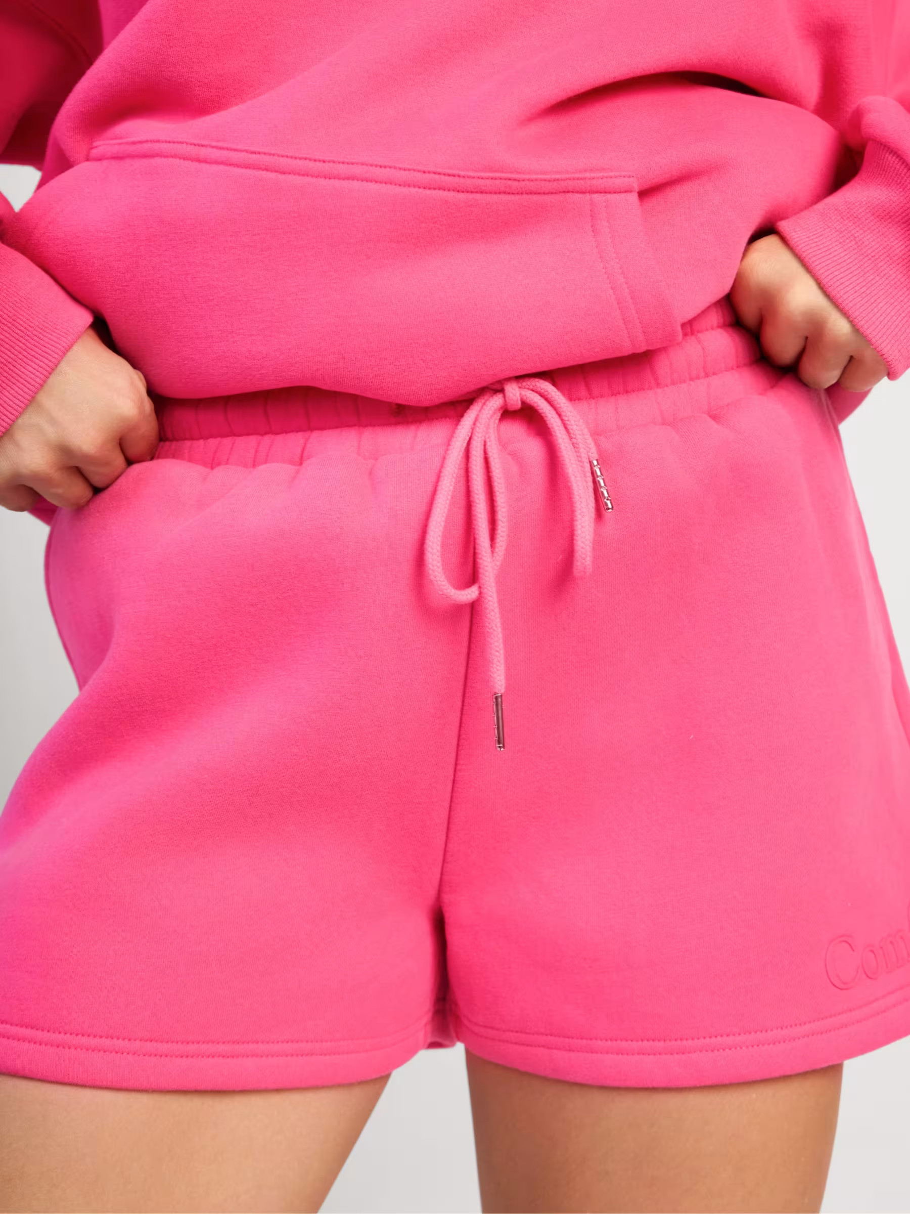 Minimalist Shorts — Comfrt | Comfrt