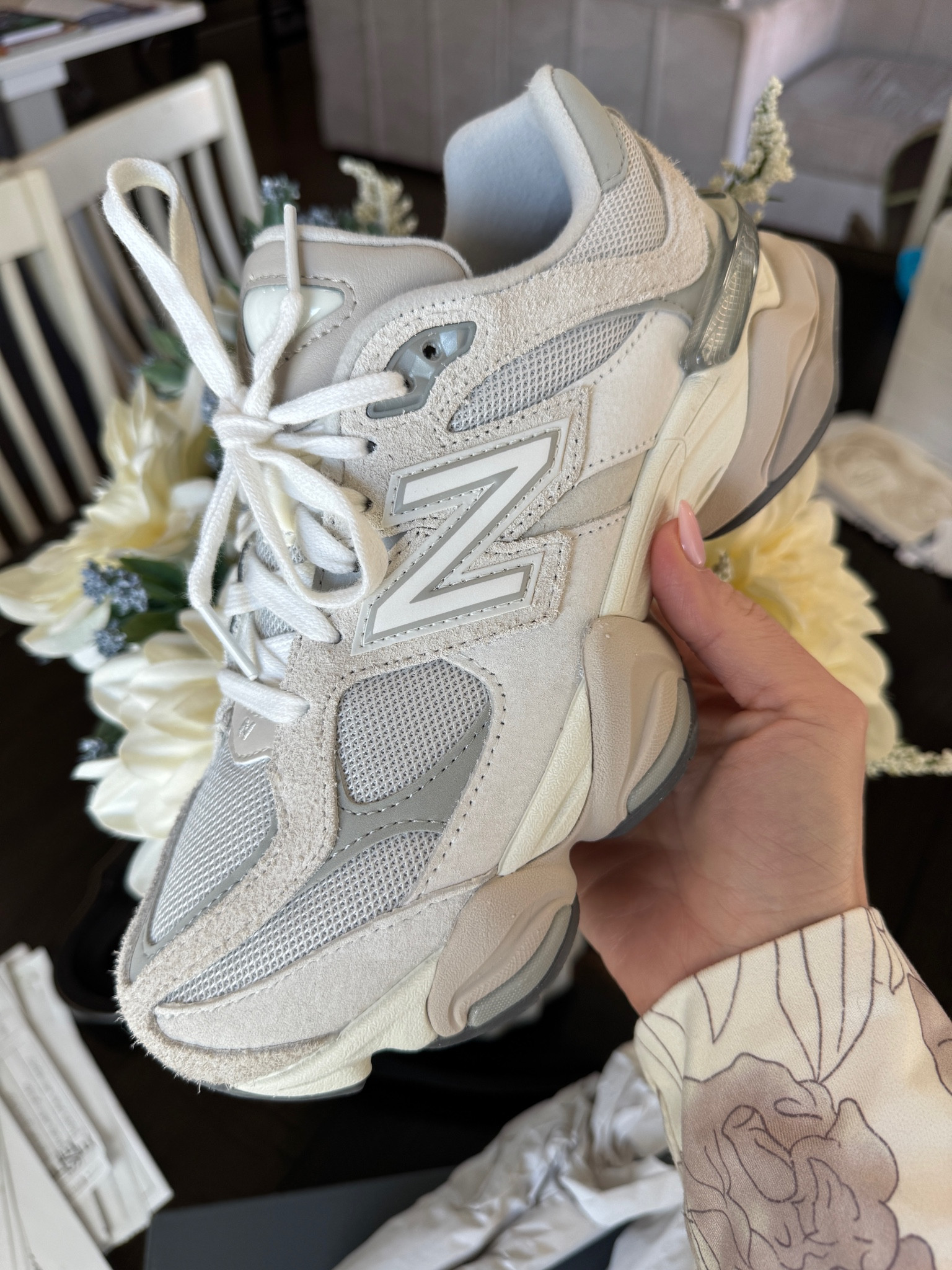 New Balance 9060 in Grey 🩶👟🤍

#LTKShoeCrush #LTKFitness #LTKActive