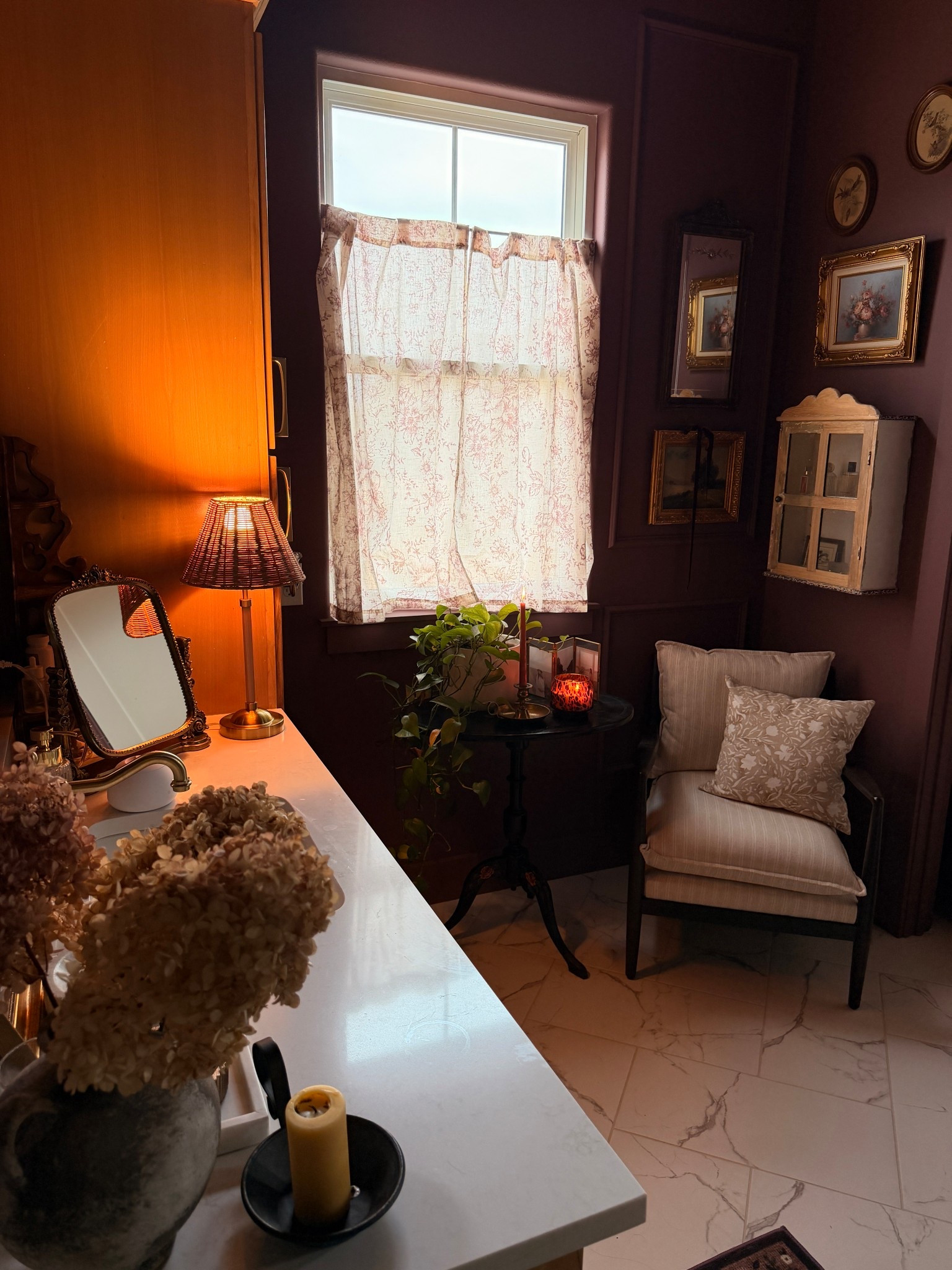 Old world vintage vanity decor 

#LTKHome