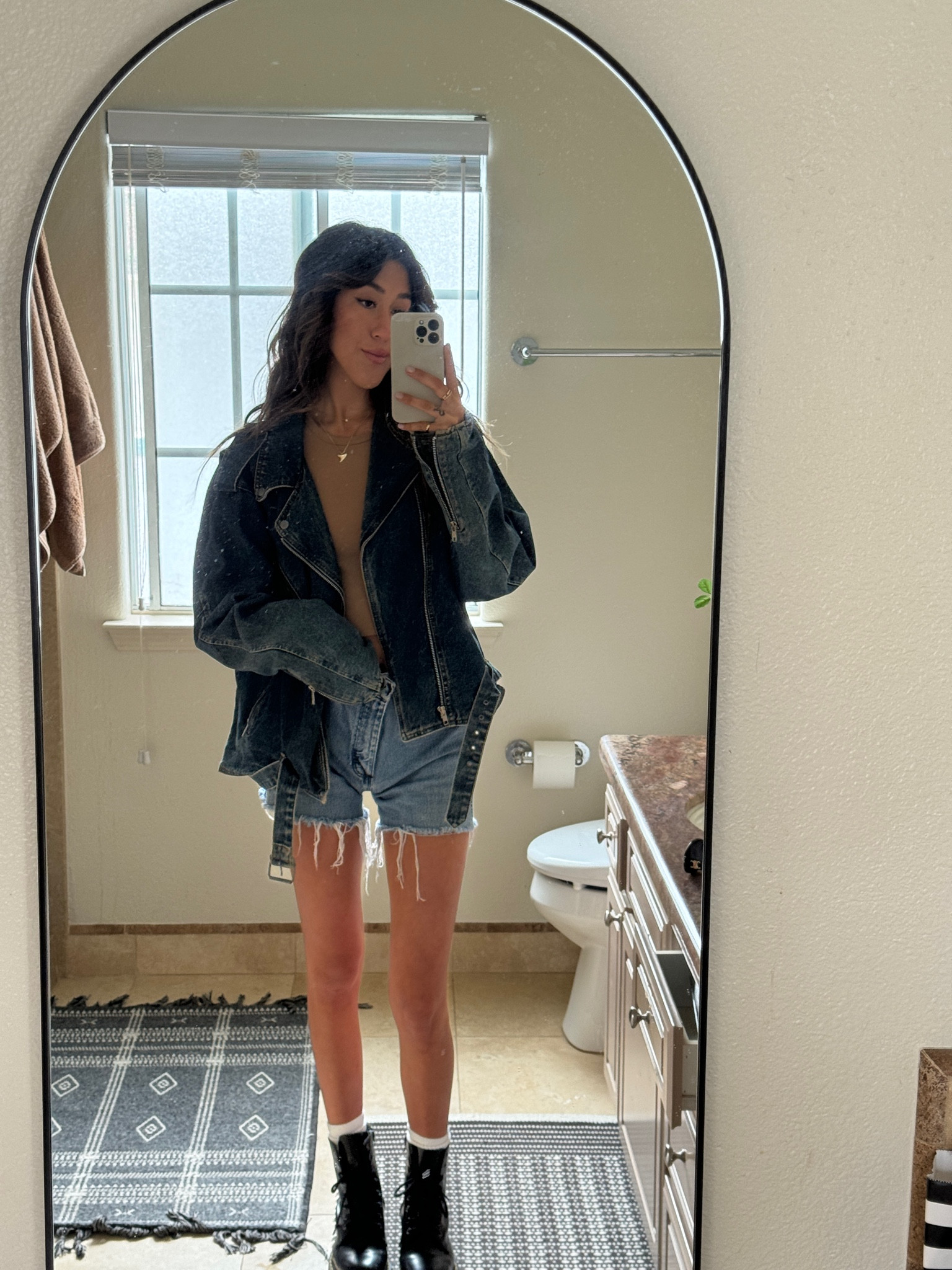 vintage harley davidson jacket!

#LTKMostLoved #LTKbeauty #LTKstyletip