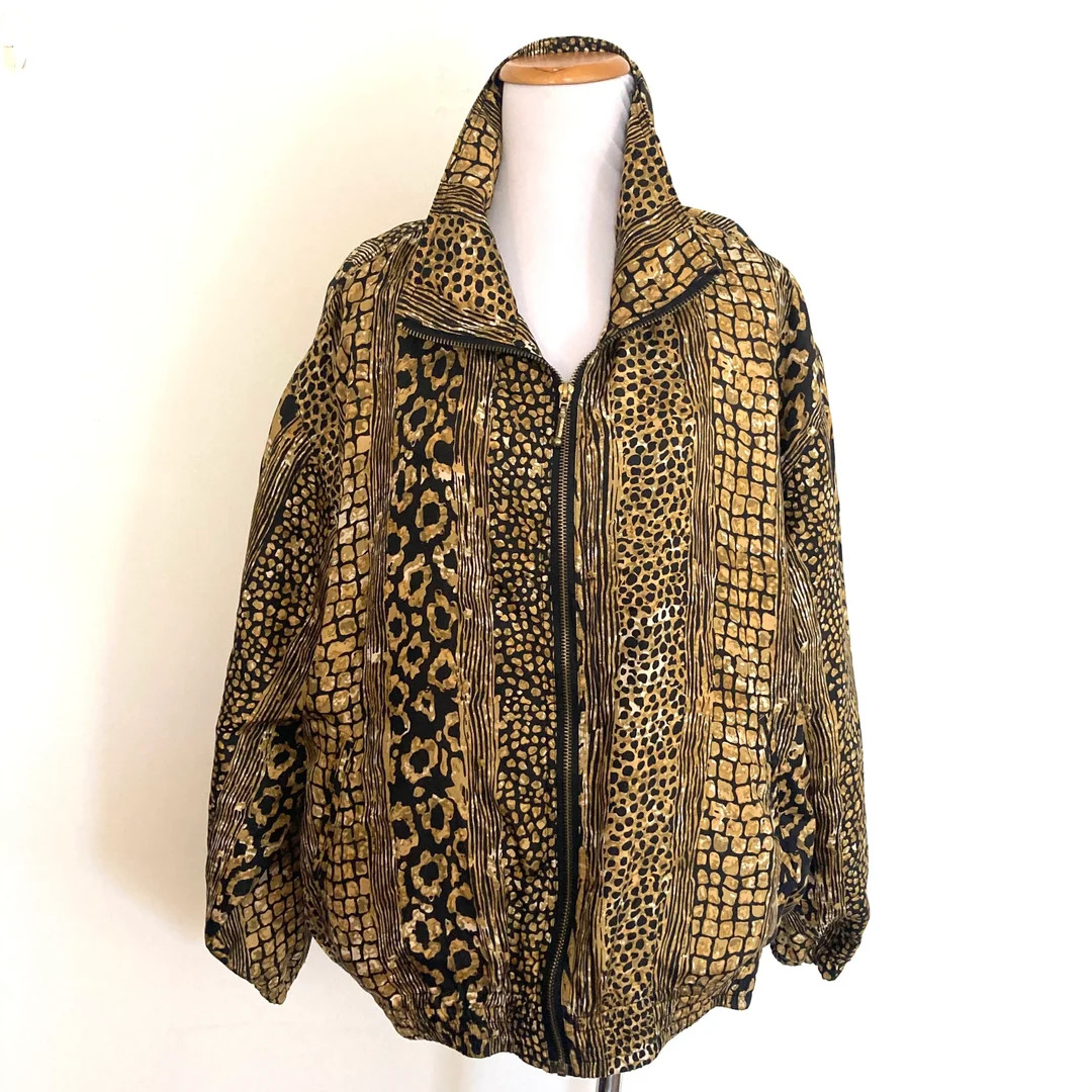 RebelRiotVintage | Etsy (US)