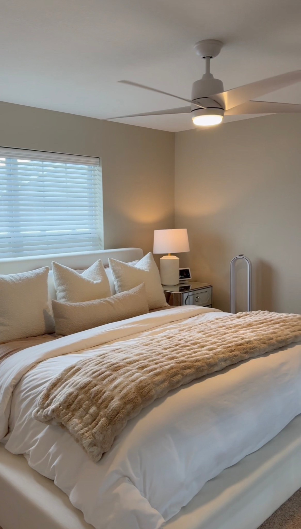 Bedroom refresh ✨☁️🤍

#LTKFamily #LTKStyleTip #LTKHome