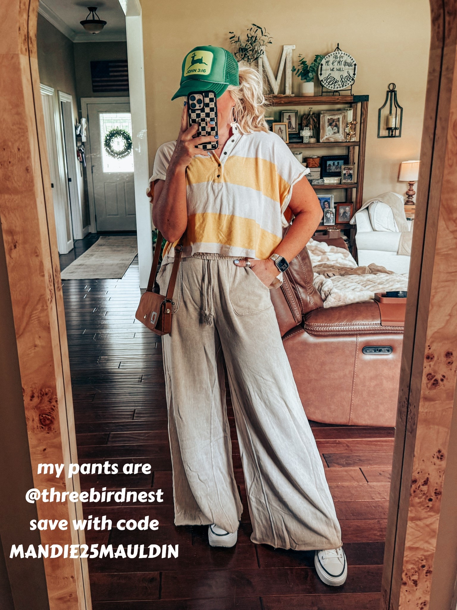 My Friday comfy over 40 fit 
Polo - small
Pants - medium (@threebirdnest and sane with code MANDIE20MAULDIN link is 👇🏼 https://collabs.shop/ttdijr
Converse - I size down 


#LTKFindsUnder50 #LTKOver40 #LTKShoeCrush