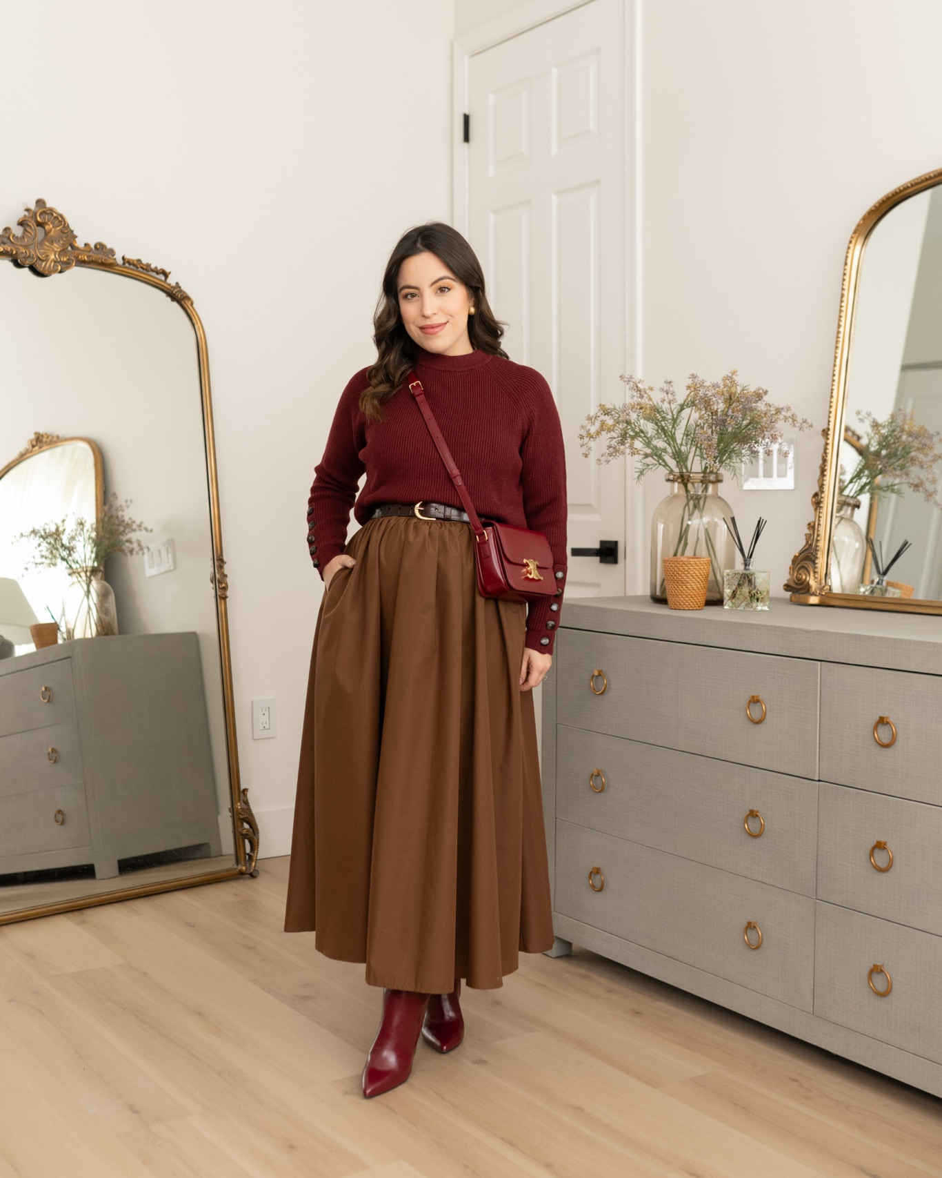 The best $40 fall dress that can be styled in many different ways (wearing size S). Love it paired with a burgundy sweater and burgundy boots



#LTKFindsUnder50 #LTKBump #LTKShoeCrush