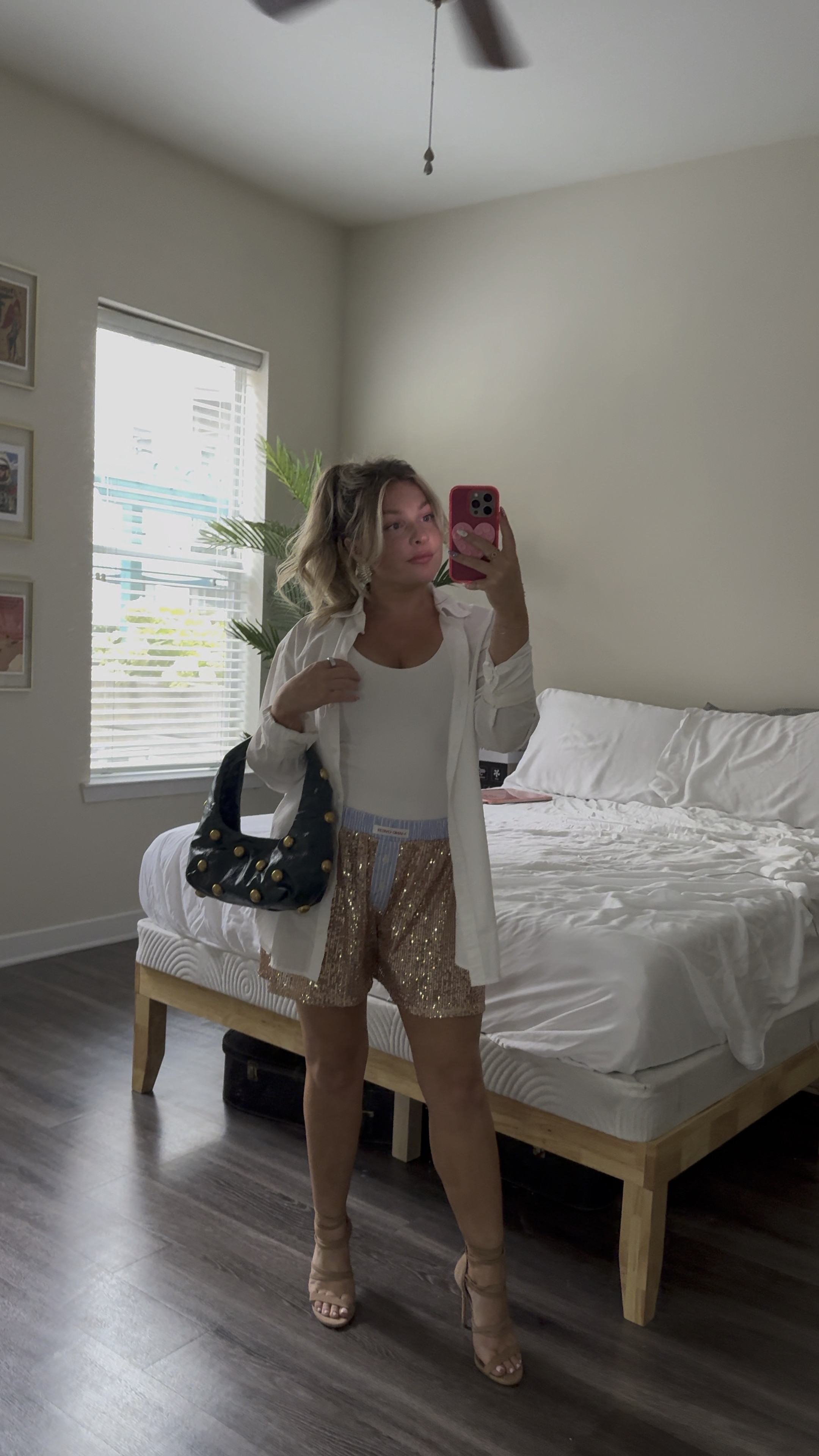 I am obsessing over these shorts, but it would be nothing without the basics to go with it 